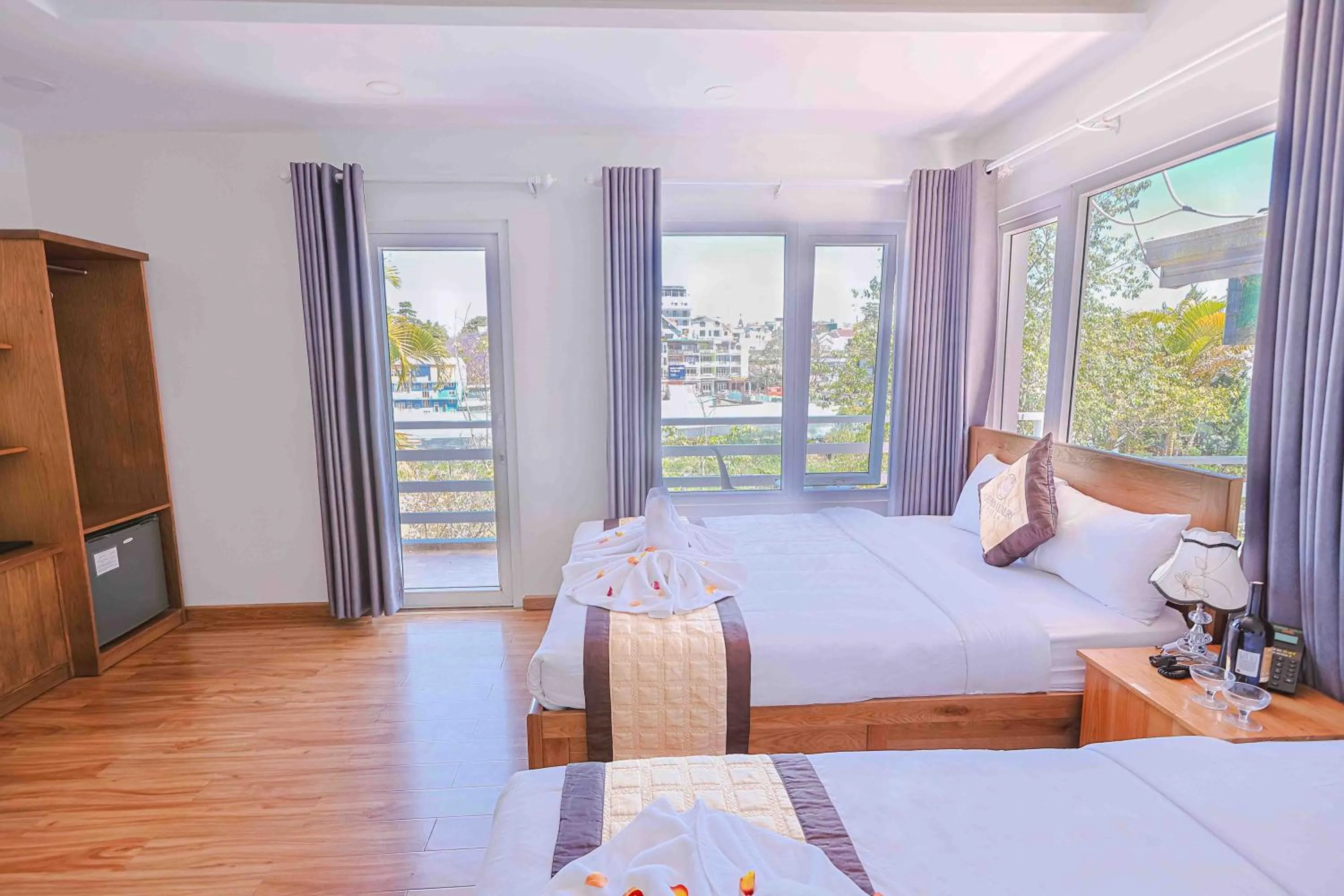 Bedroom in Cherry Luxury Hotel