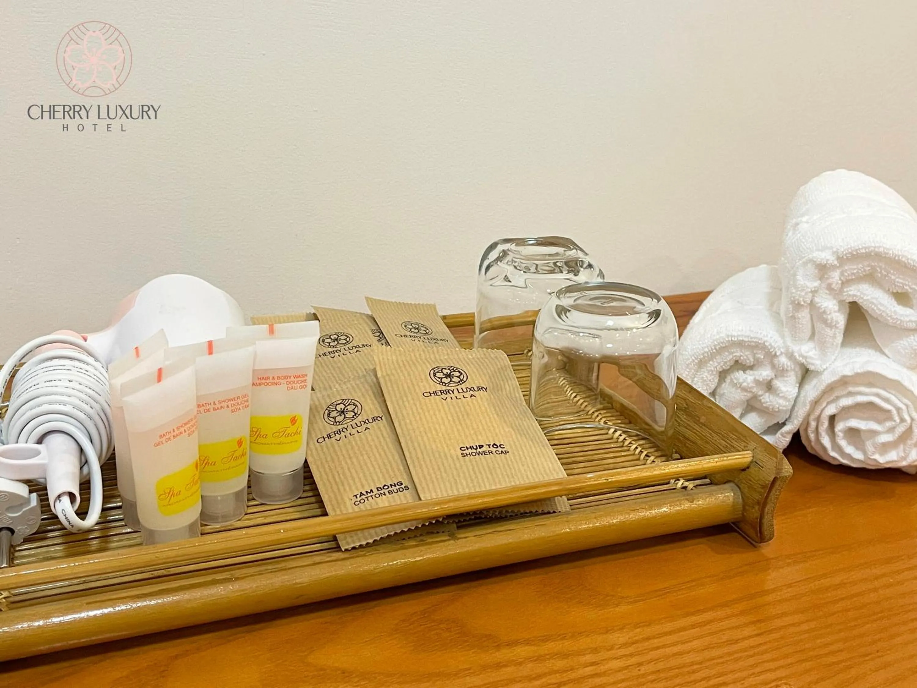 Shower in Cherry Luxury Hotel