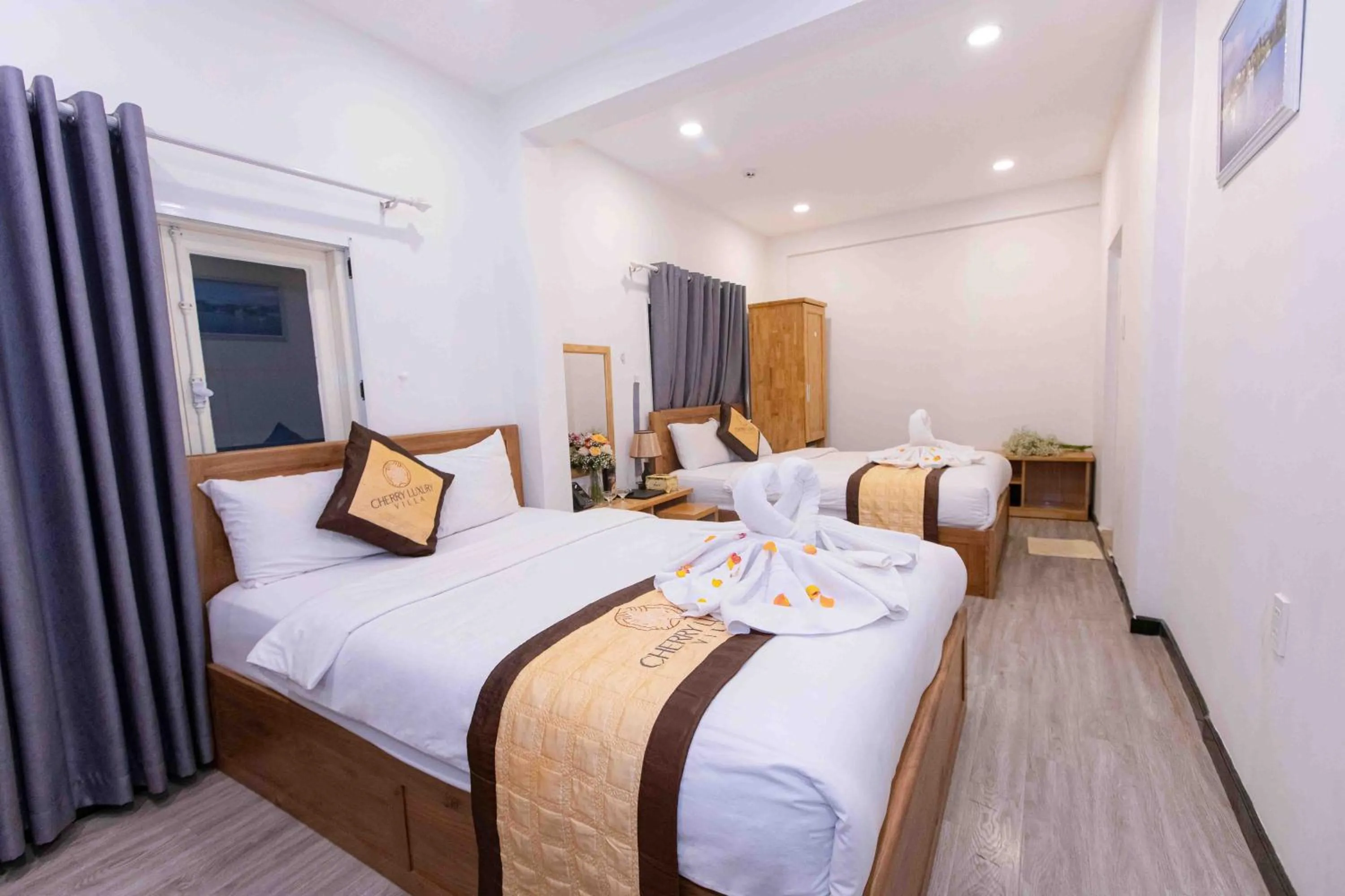 Bedroom in Cherry Luxury Hotel