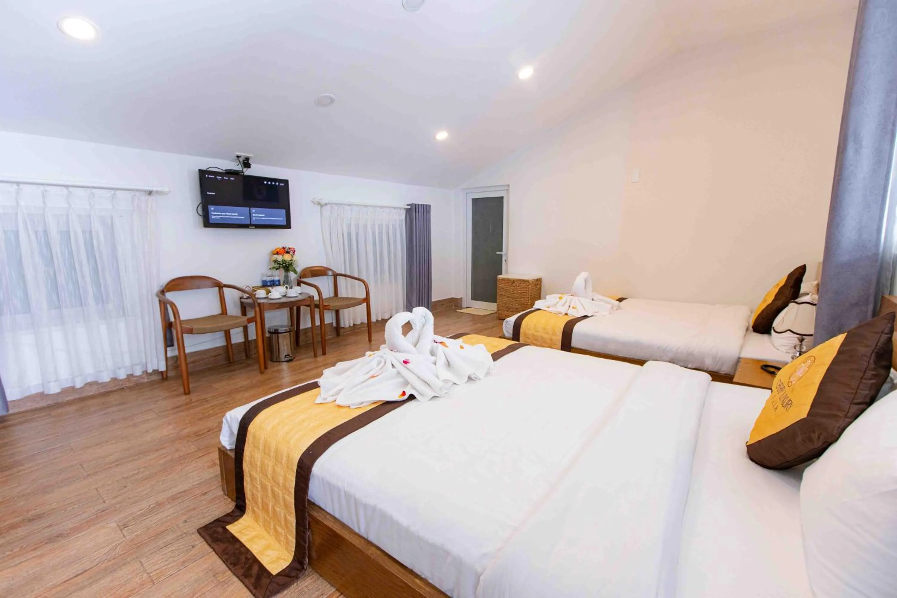 Bedroom in Cherry Luxury Hotel