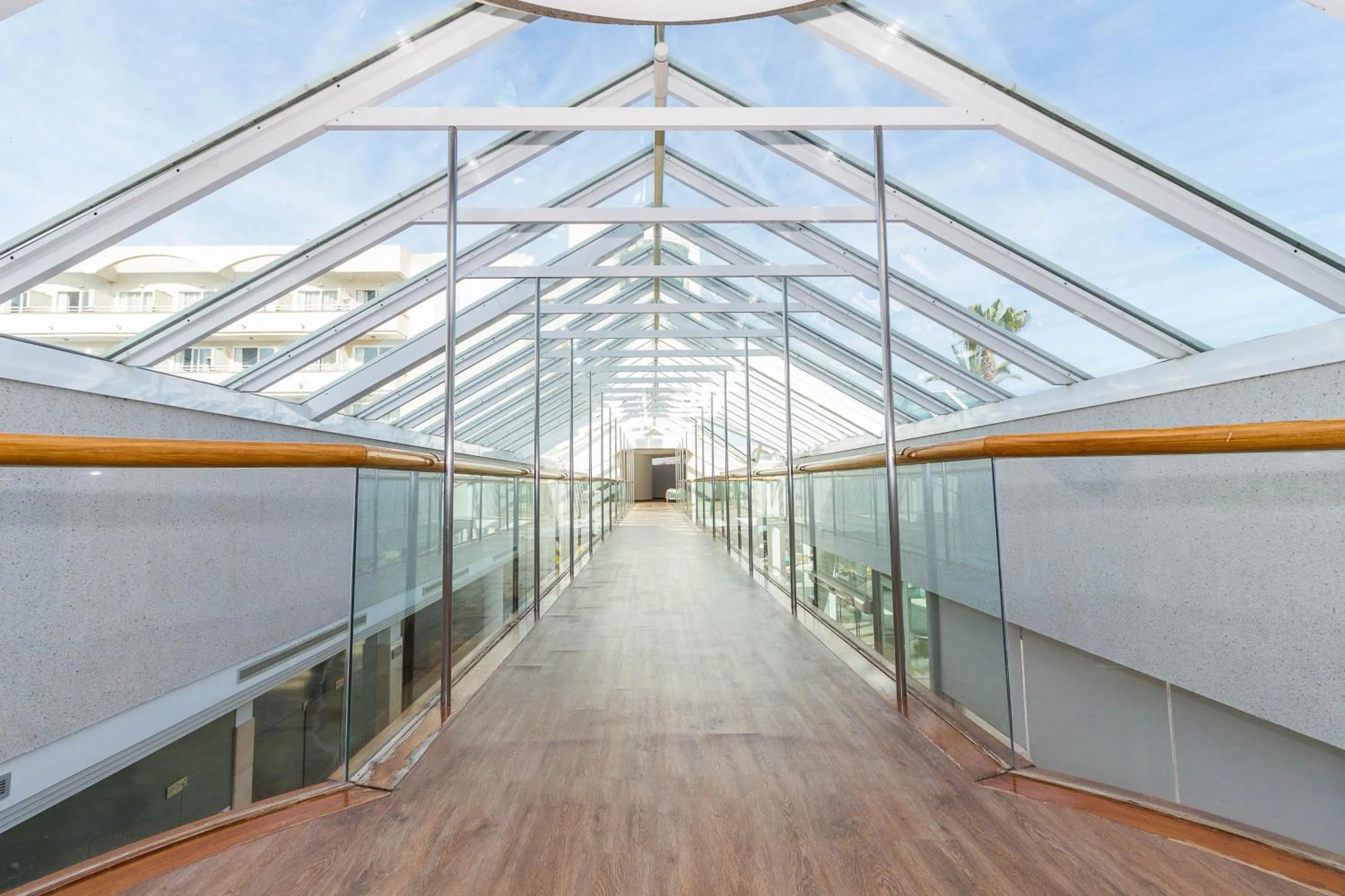 Lobby or reception in Eix Platja Daurada Hotel & SPA