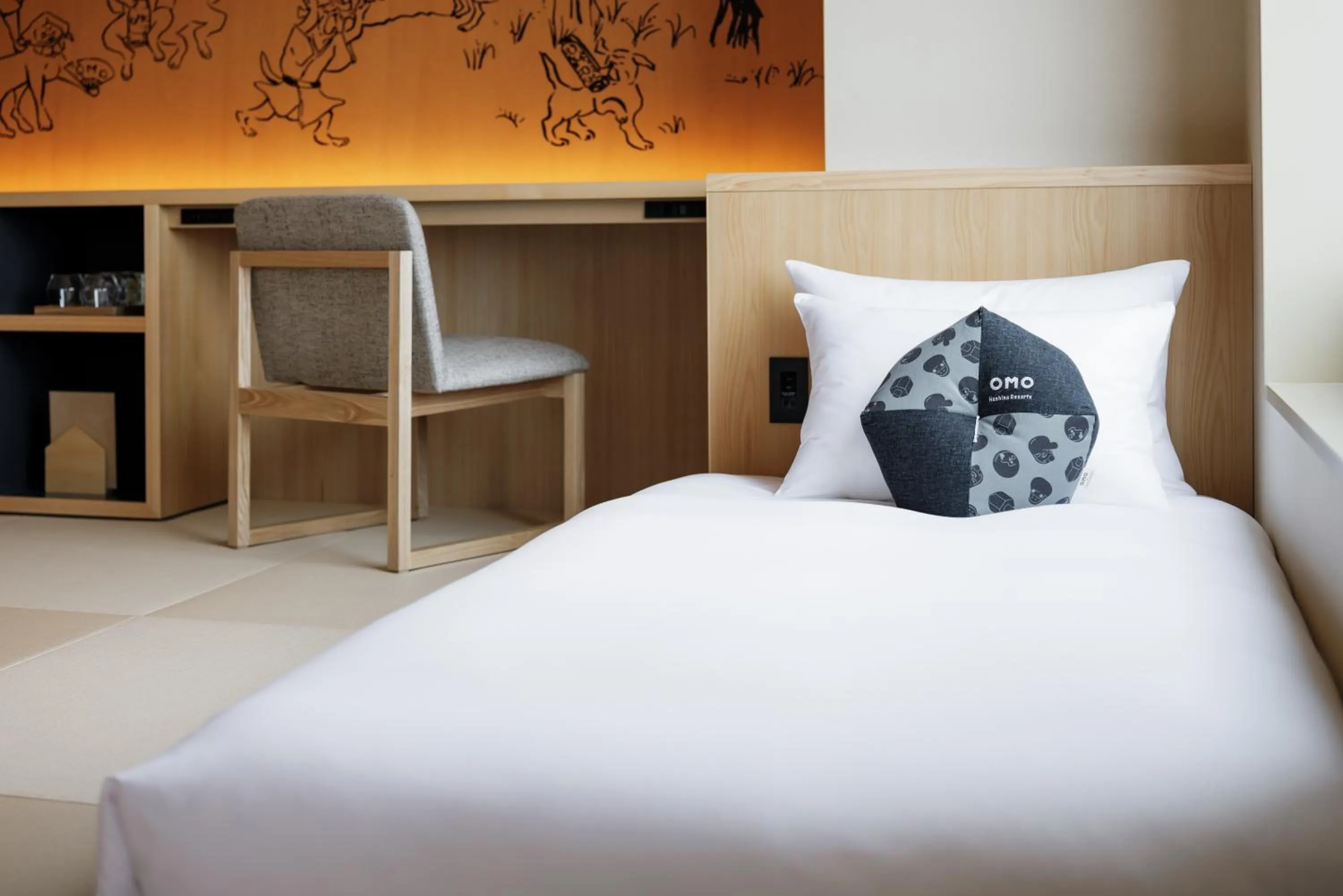 Photo of the whole room, Bed in OMO7 Kochi by Hoshino Resorts