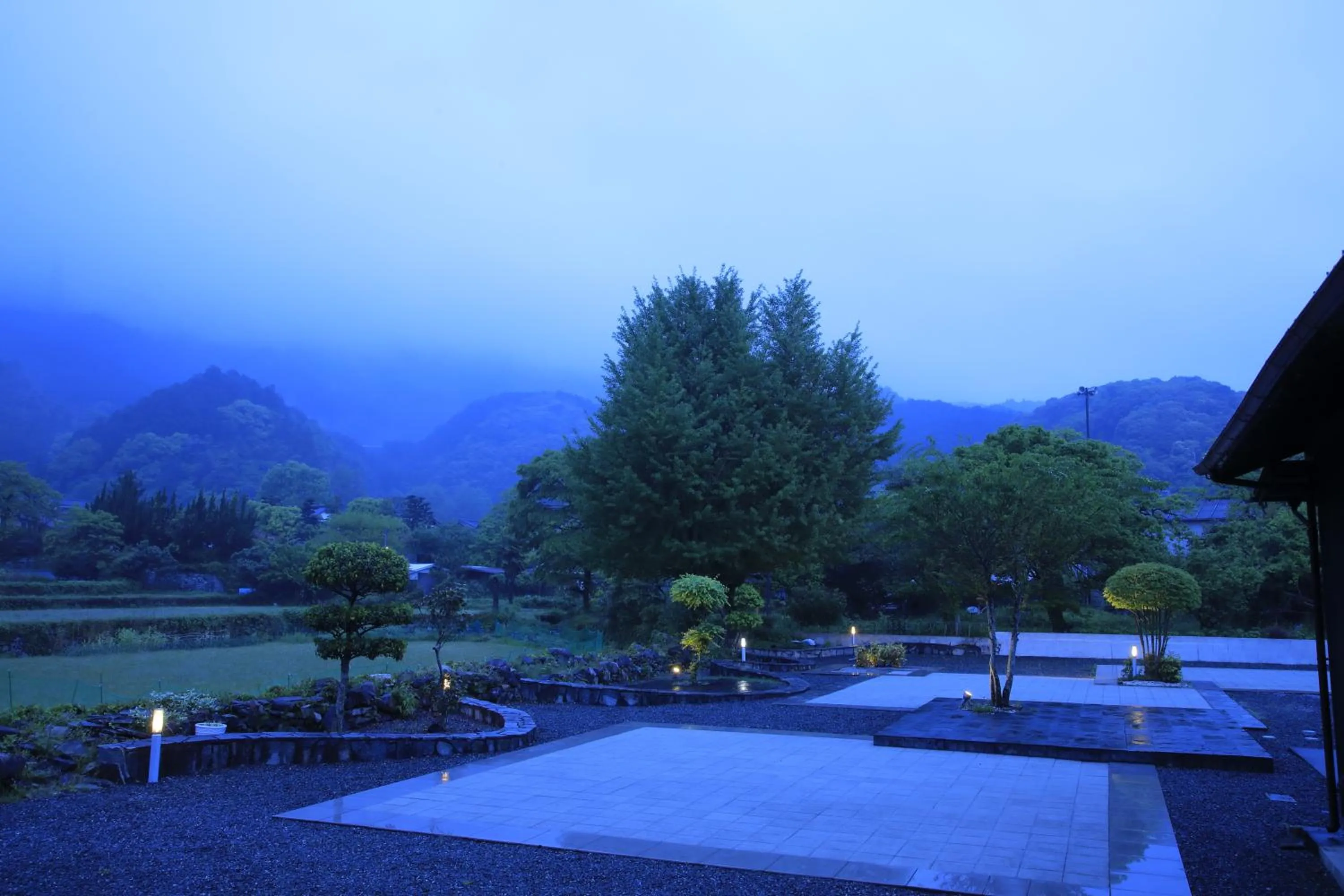 Akizukinoyado Tsuki No Hanare