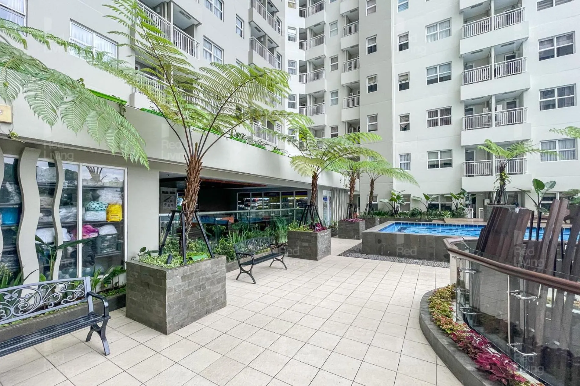Property building in RedLiving Apartemen Parahyangan Residence - Anton Rooms