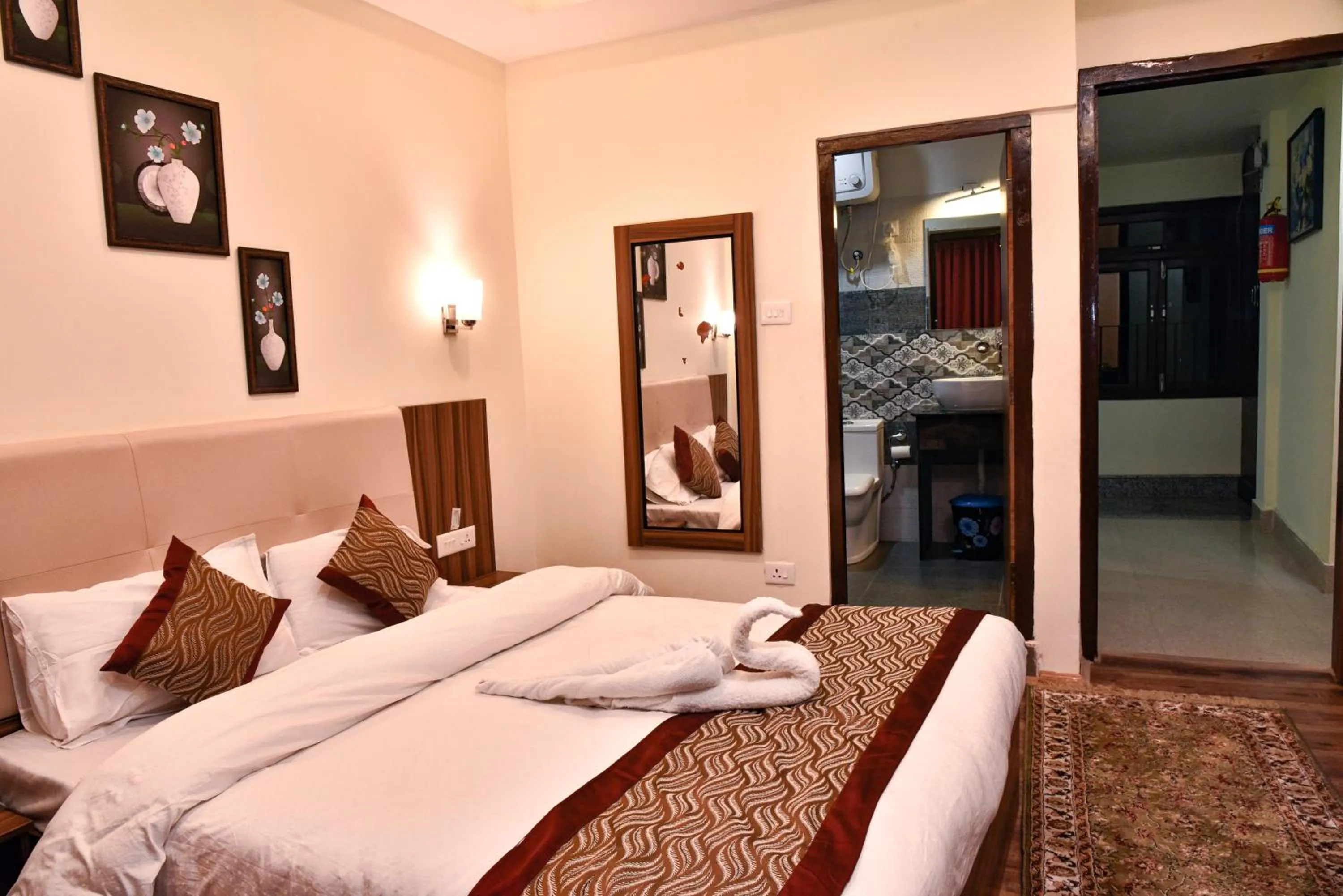 Bedroom, Bed in Rufina Palm Bliss