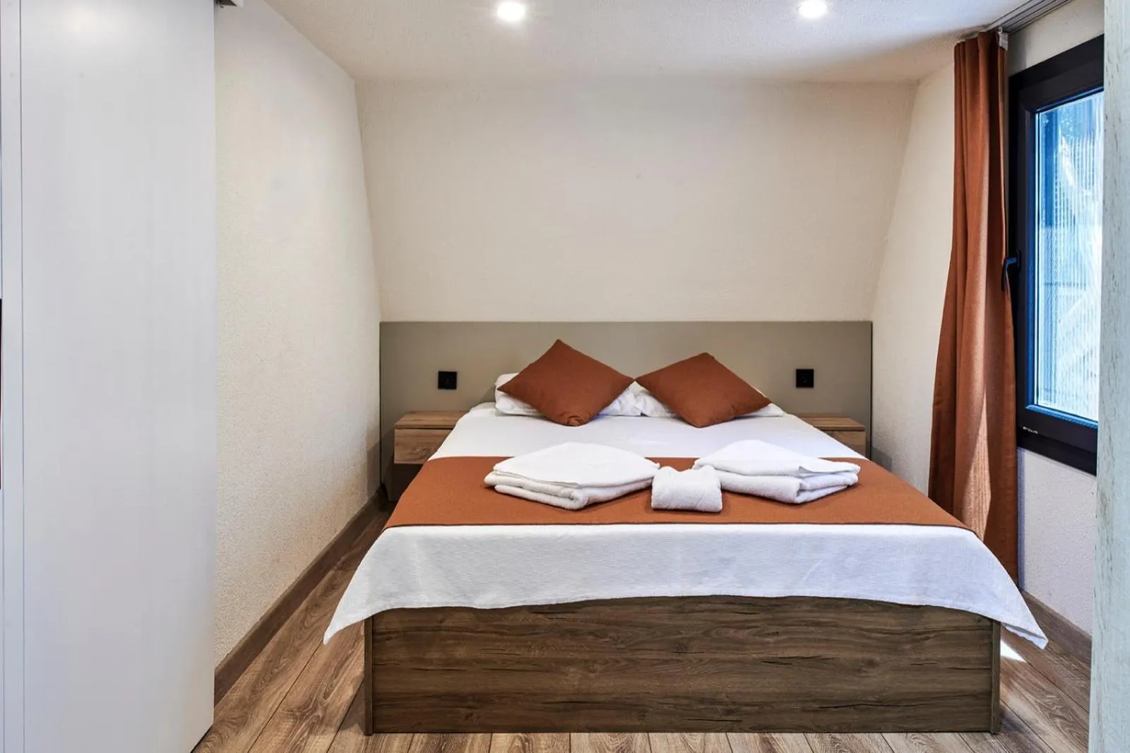 Bedroom, Bed in Apollon Garden Pamukkale