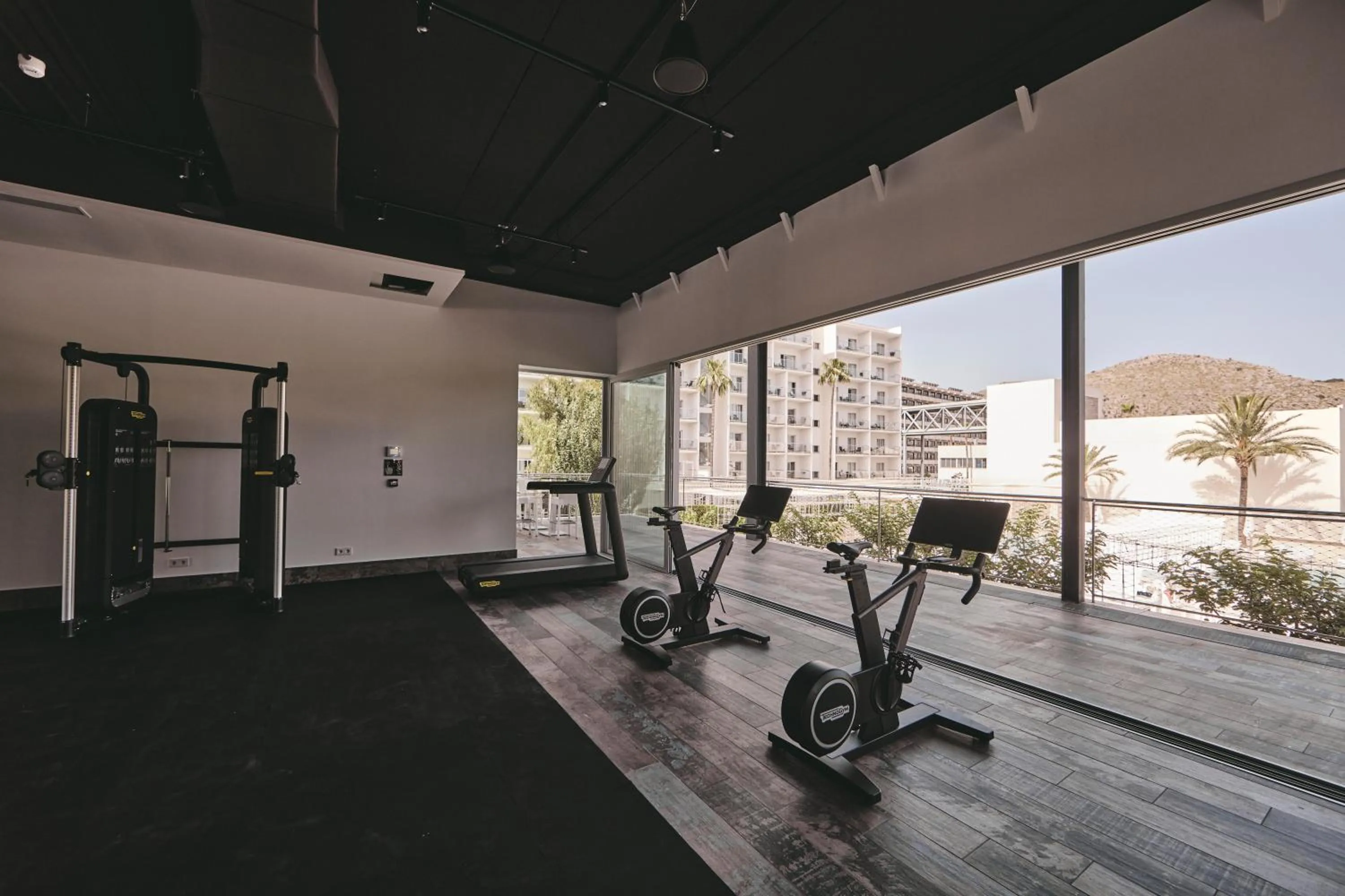 Fitness centre/facilities in Hotel Astoria Playa Adults Only 4* Sup