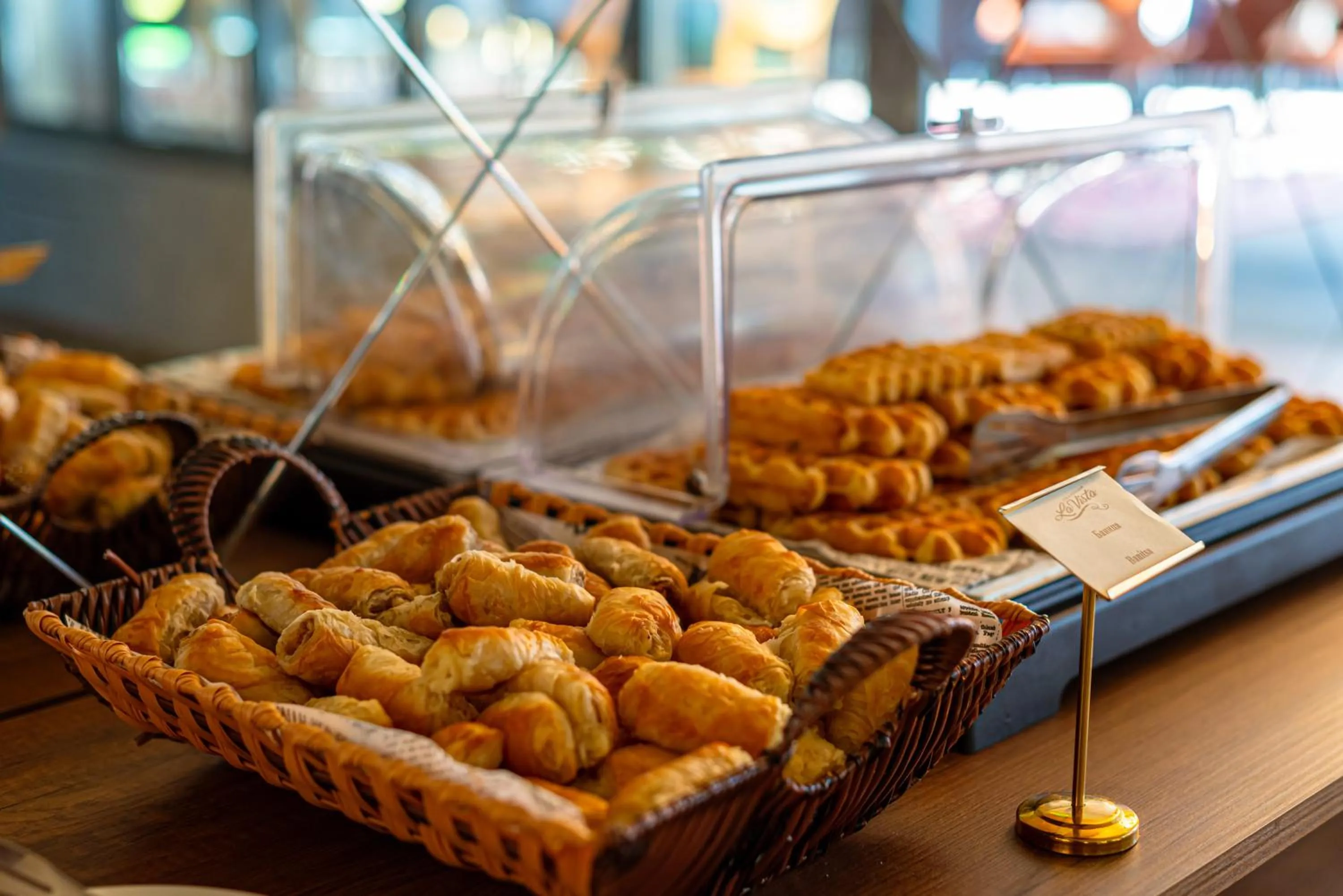 Buffet breakfast in Paradiso Dreams Hotel