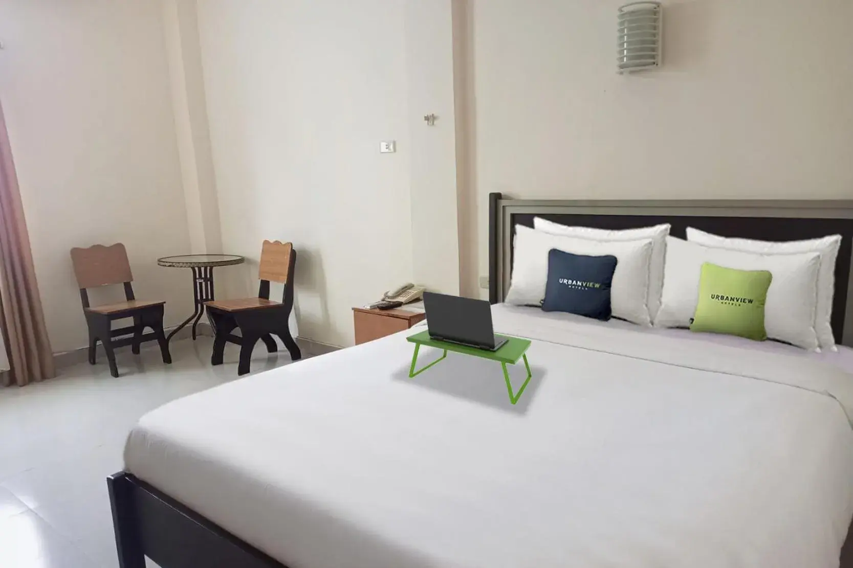 Urbanview Hotel Yasminstar Muntok by RedDoorz Urbanview Hotel Yasminstar Muntok by RedDoorz