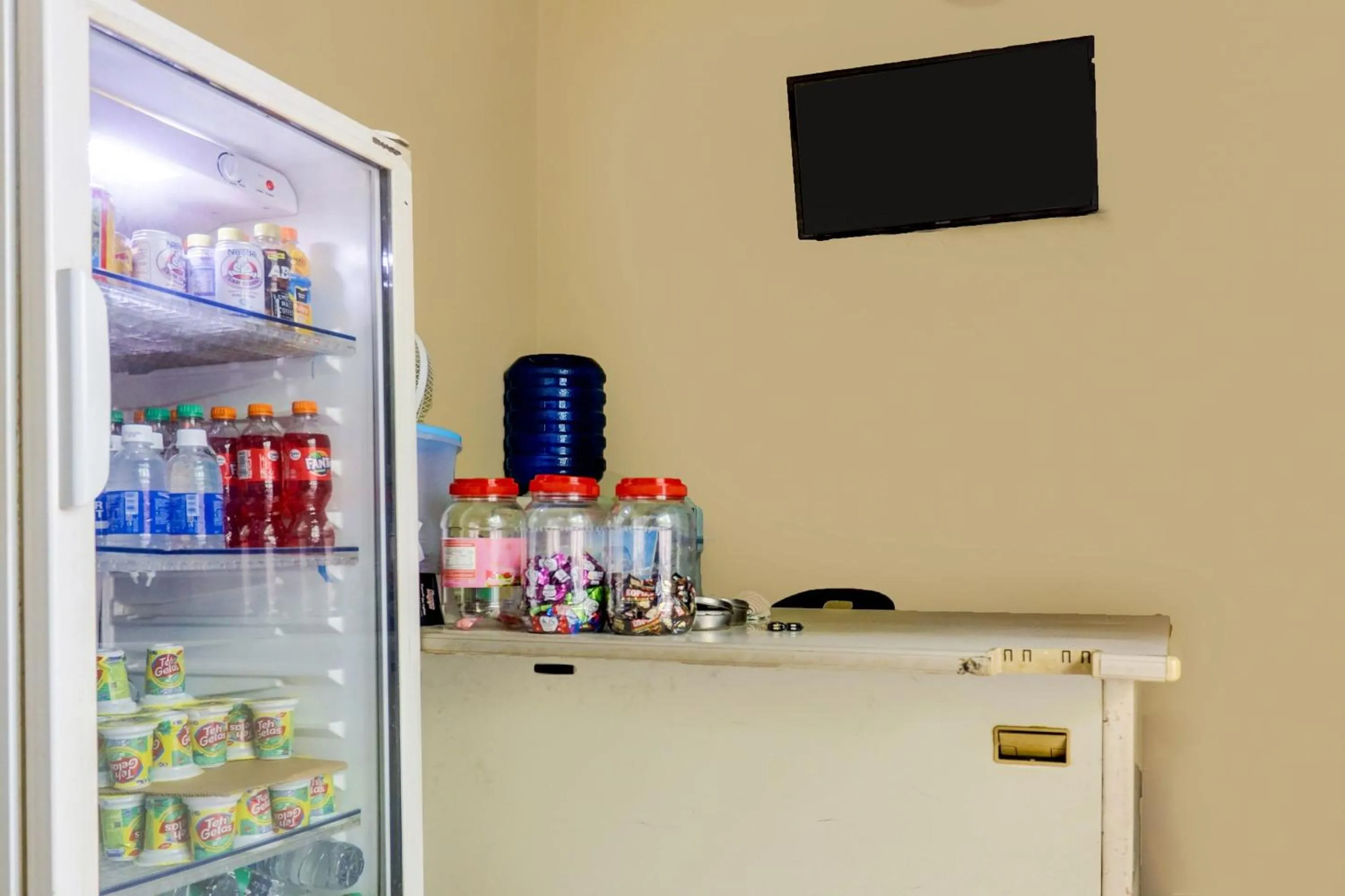 Lobby or reception in Hotel O Hasan House SyariahNearPelabuhan Feri Harbor Bay