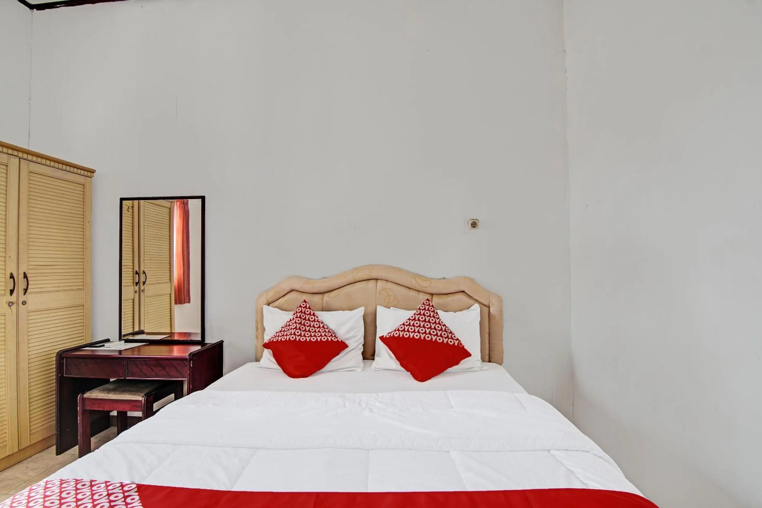 Bedroom, Bed in Hotel O Rindu Sempadan Cottage Near Taman Wisata Rindu Sempadan