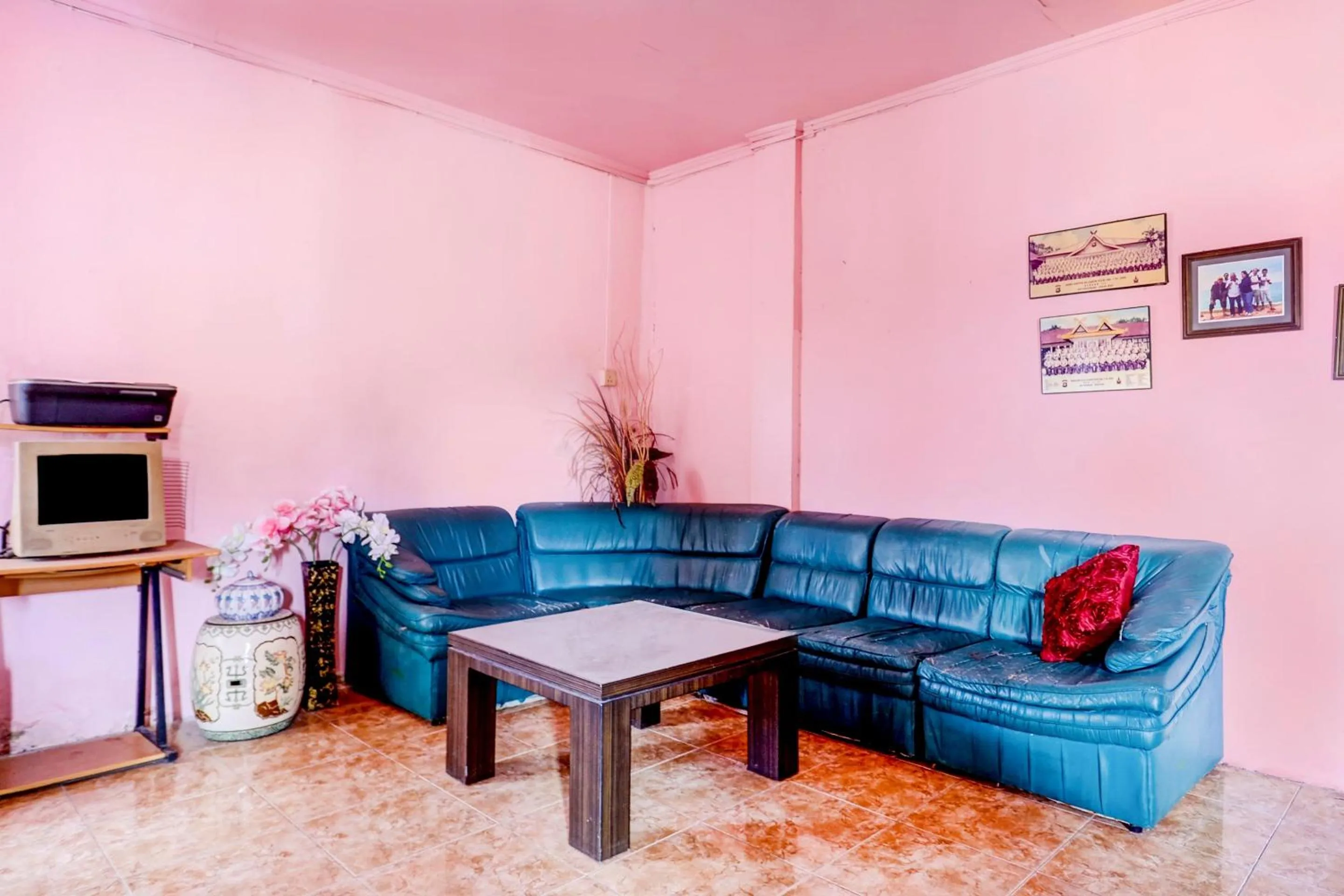 Lobby or reception in Hotel O Abi Manyu Syariah