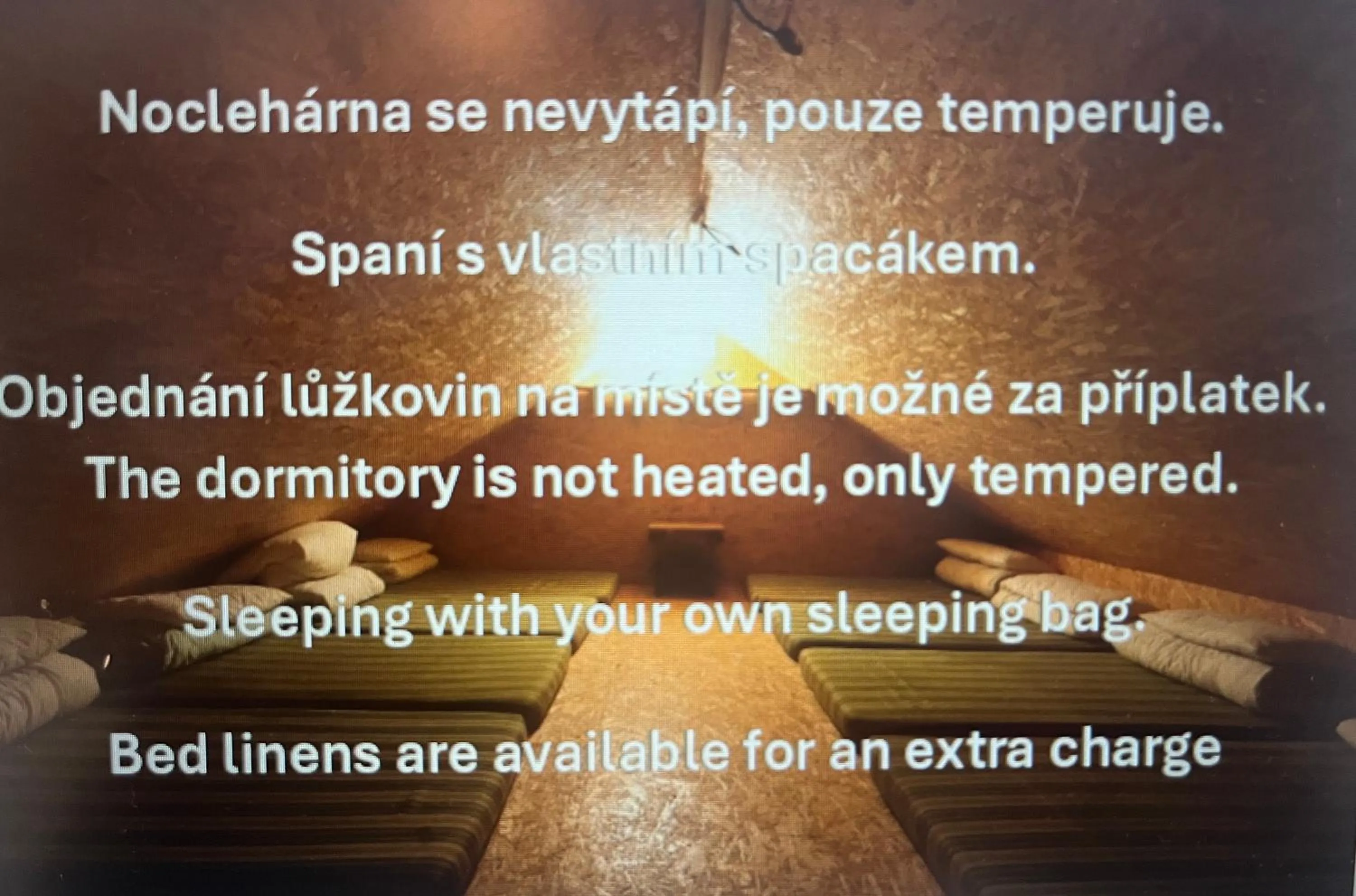 Text overlay in Bouda Klínovka