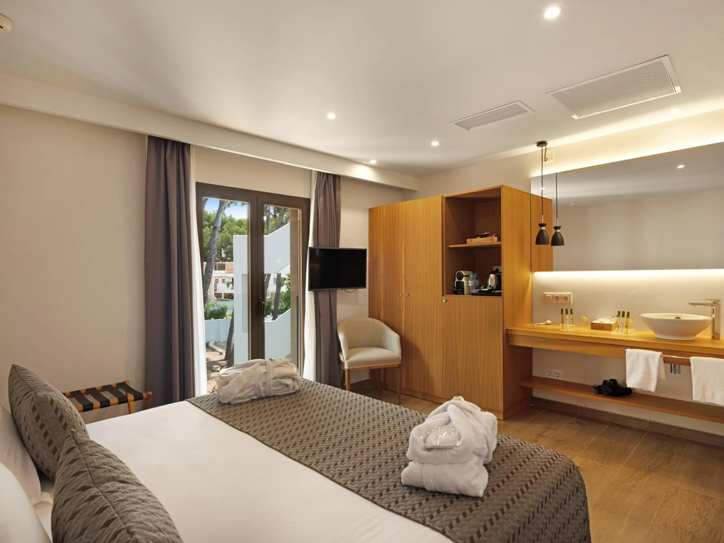 Bedroom, Bed in Tacande Portals