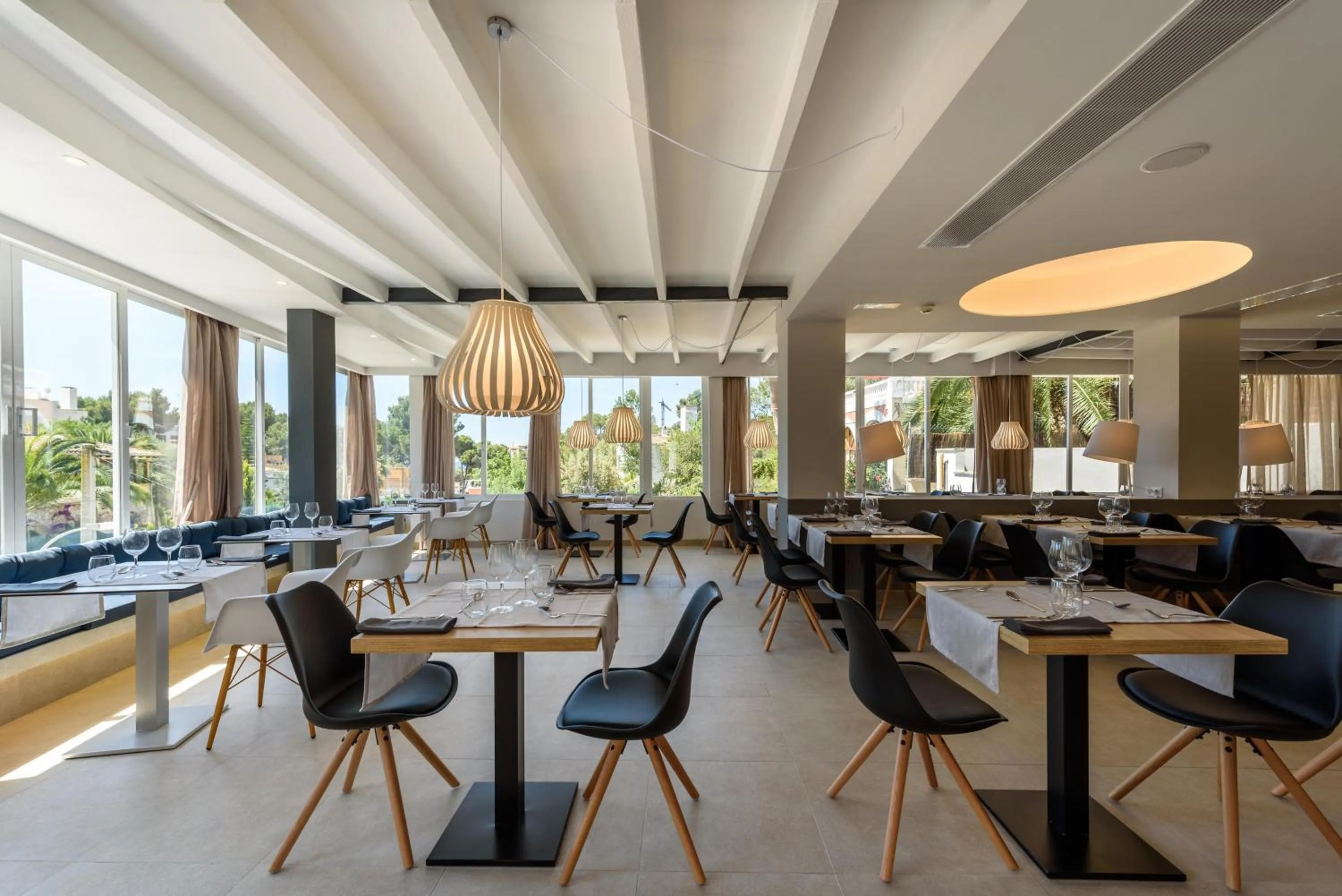 Restaurant/places to eat in Tacande Portals