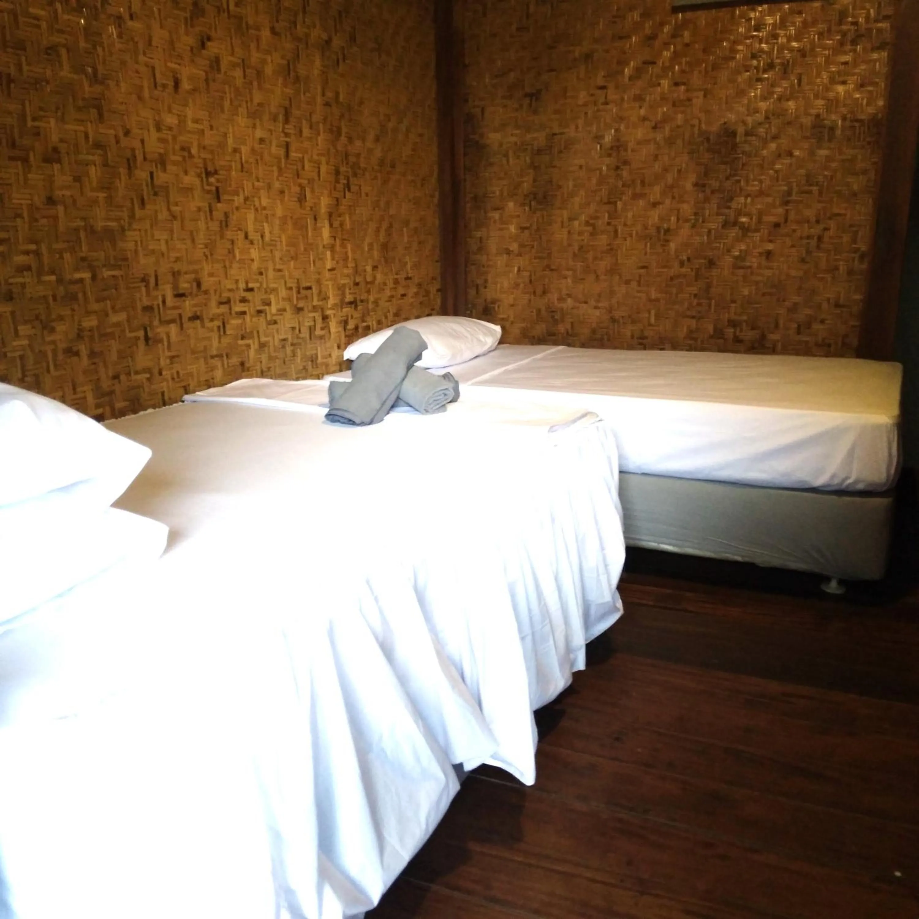 Bedroom, Bed in Good Vibes Bungalows
