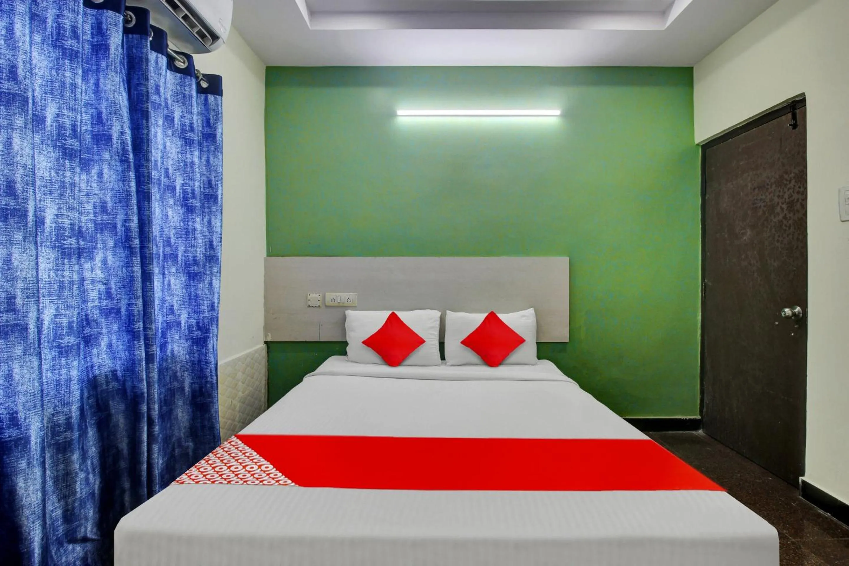 Bedroom in Hotel O Lavish Stay