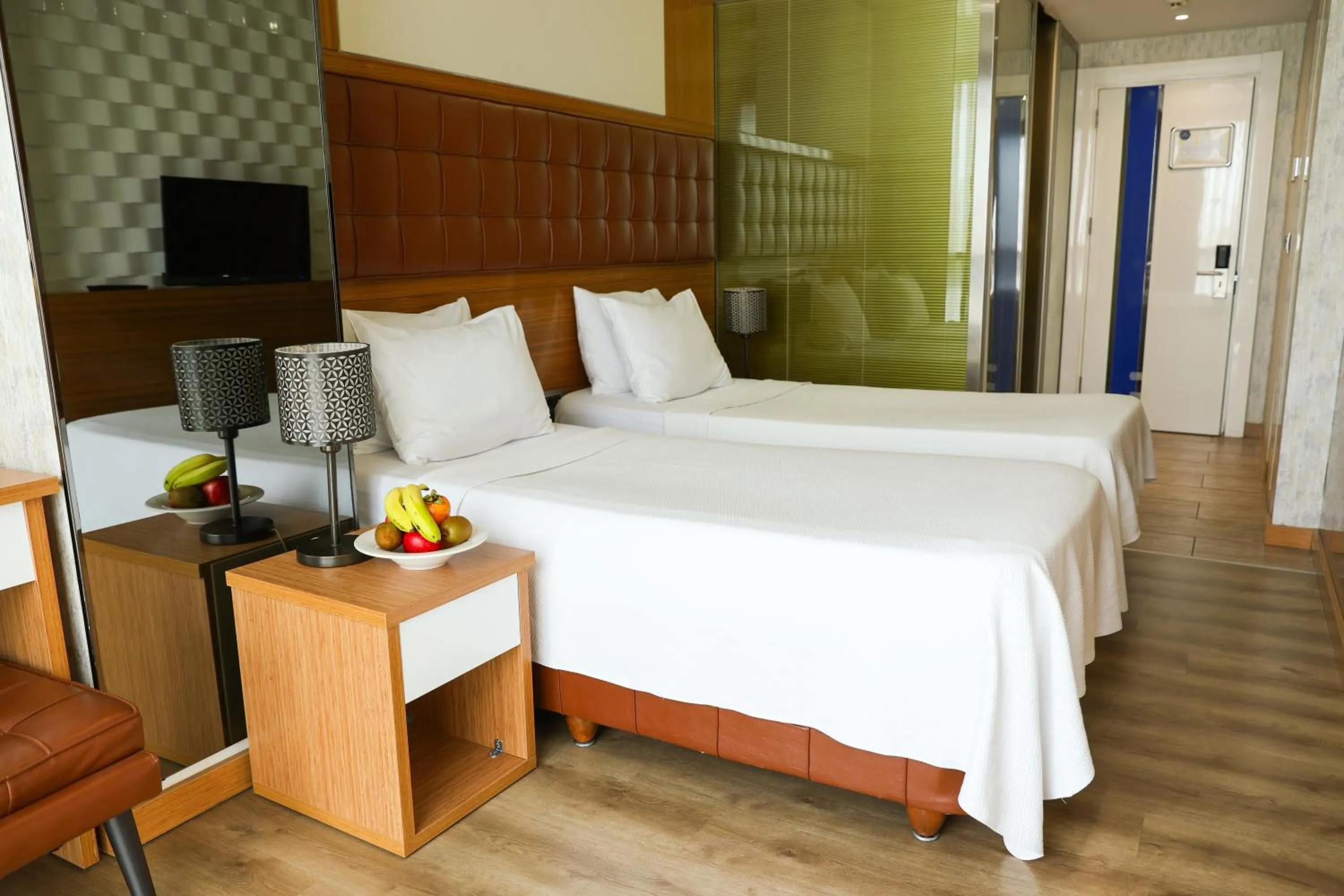 Kitchen or kitchenette in The Hera Platinum Hotel