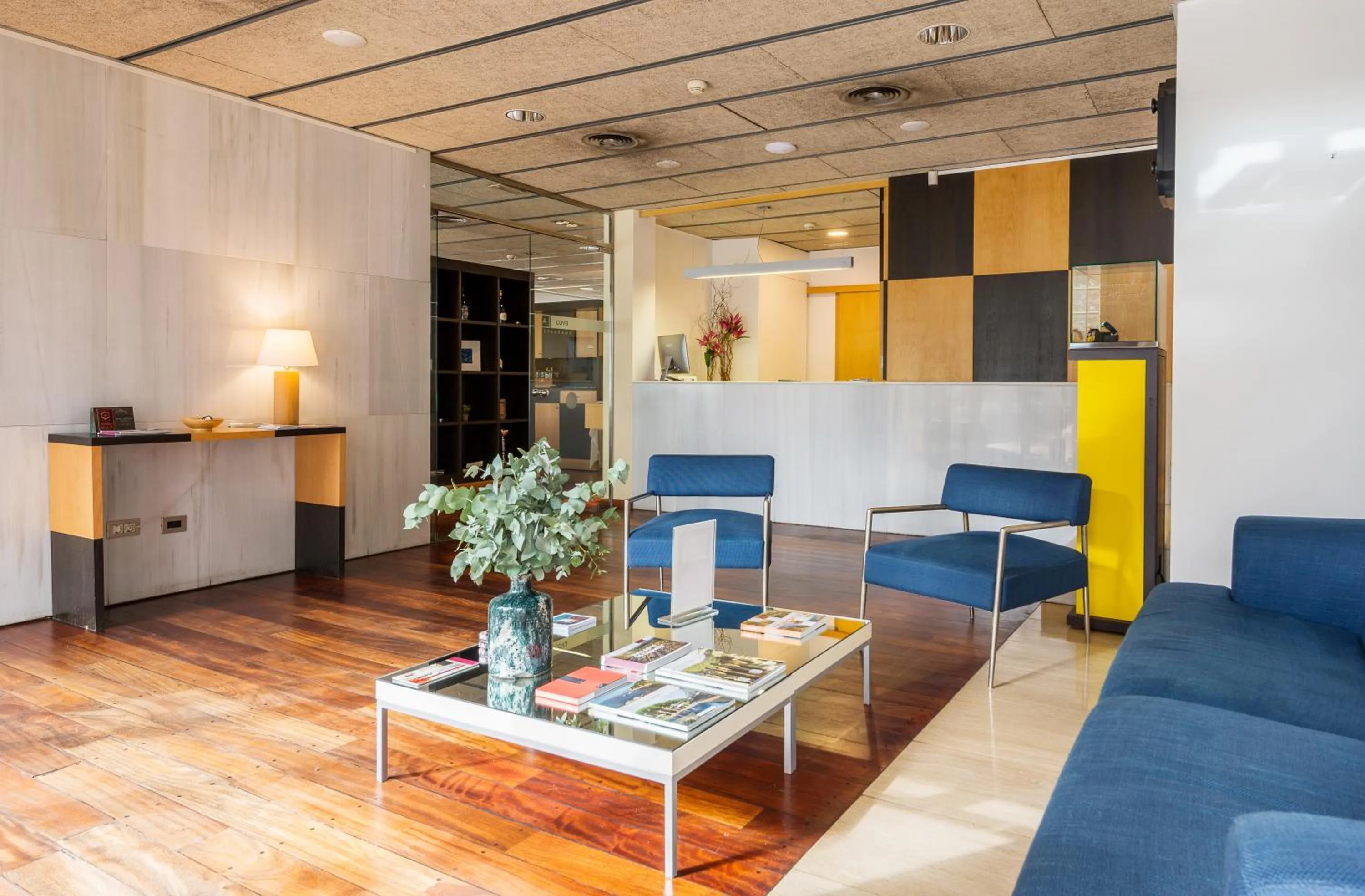 Lobby or reception in NM Suites by Escampa Hotels