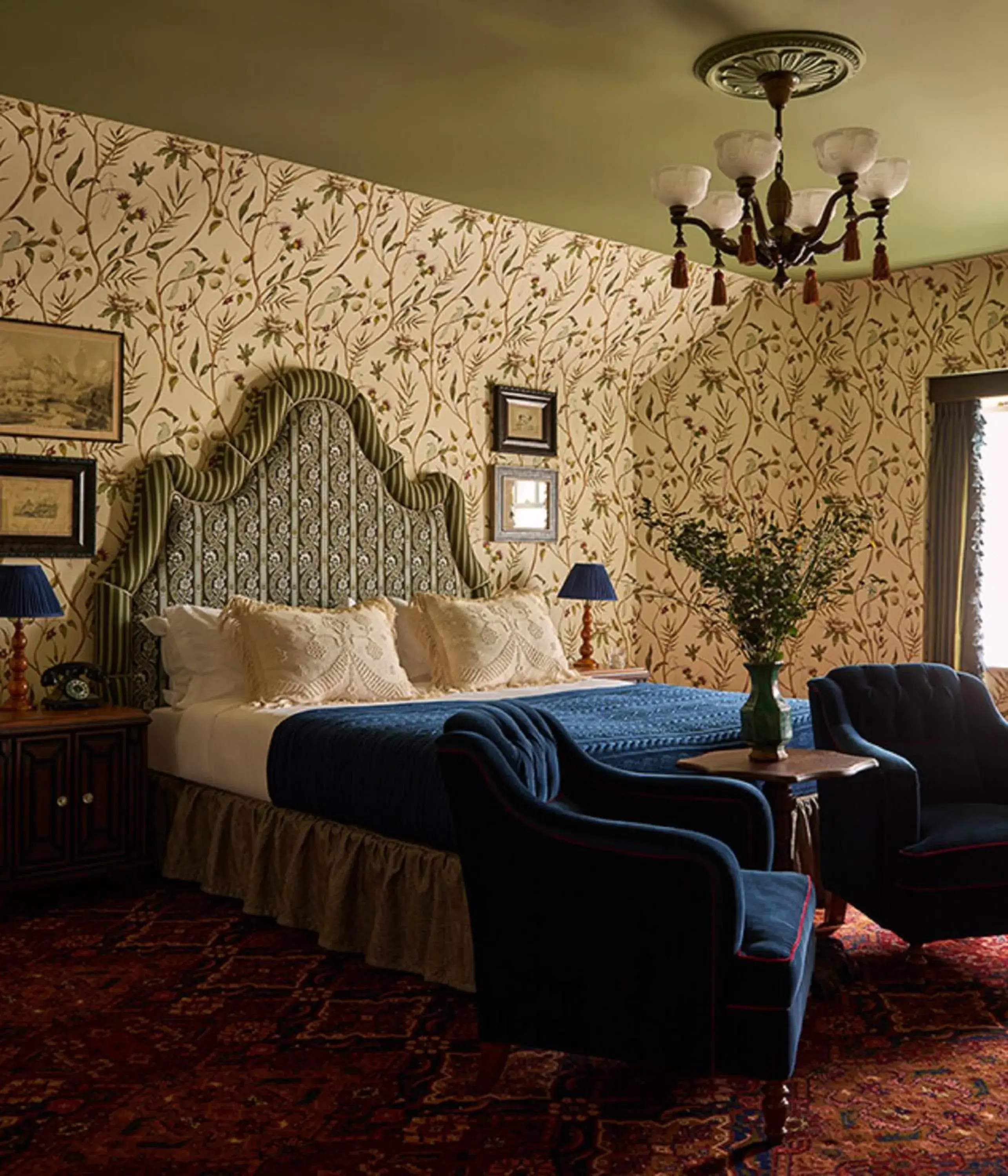 King Room with Sea View in Dornoch Station King Room with Sea View in Dornoch Station