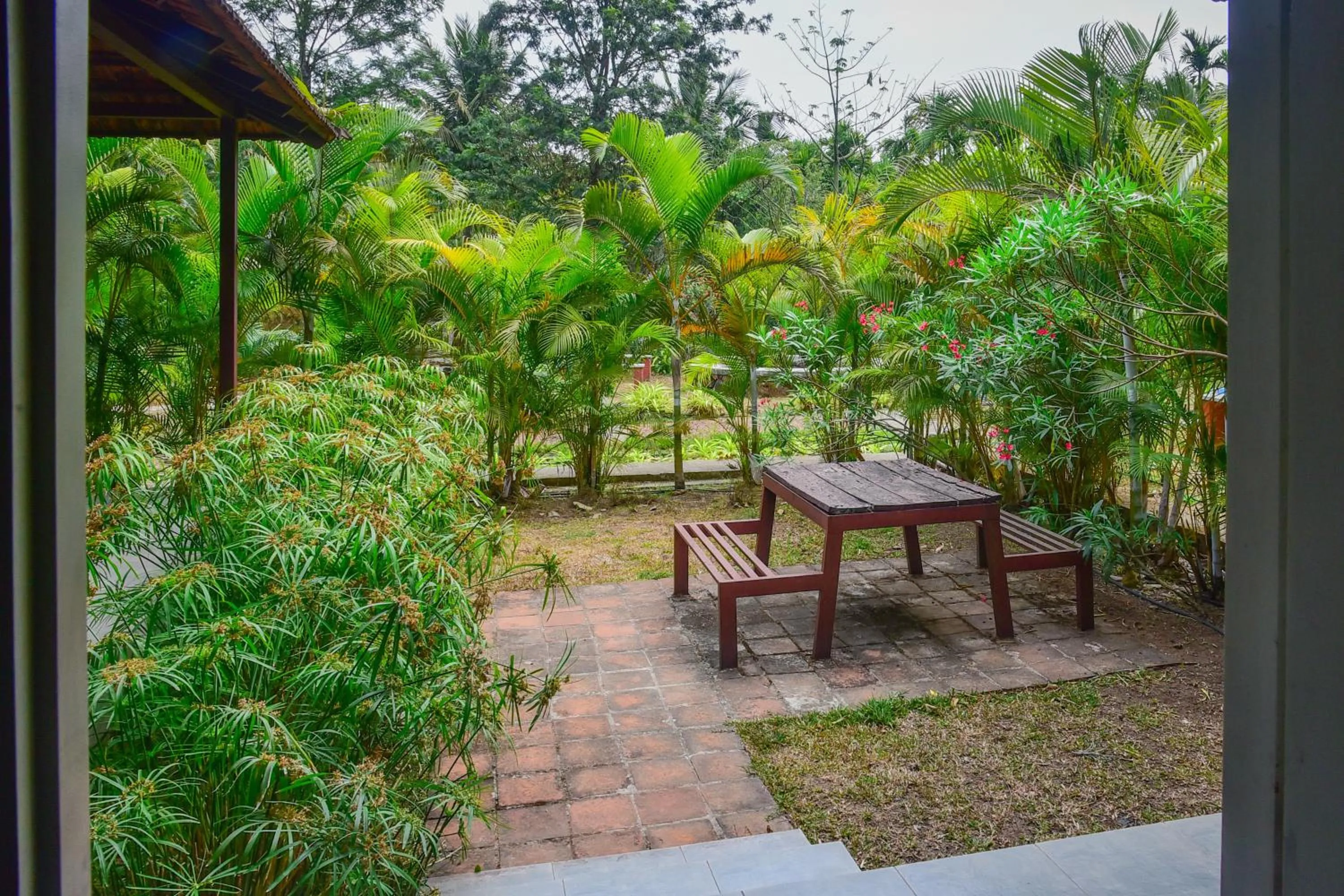 Seating area in Clover Holiday Village