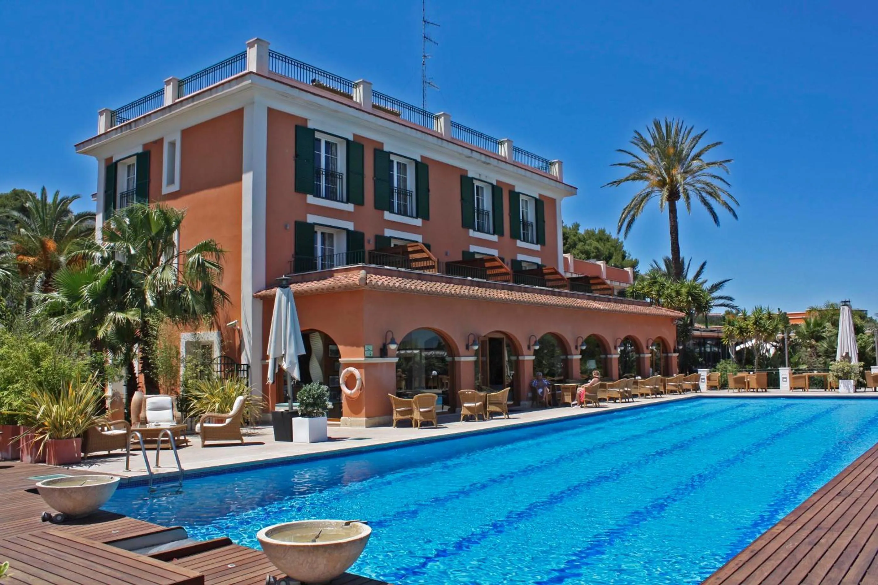 Swimming pool in Hotel MR Les Rotes