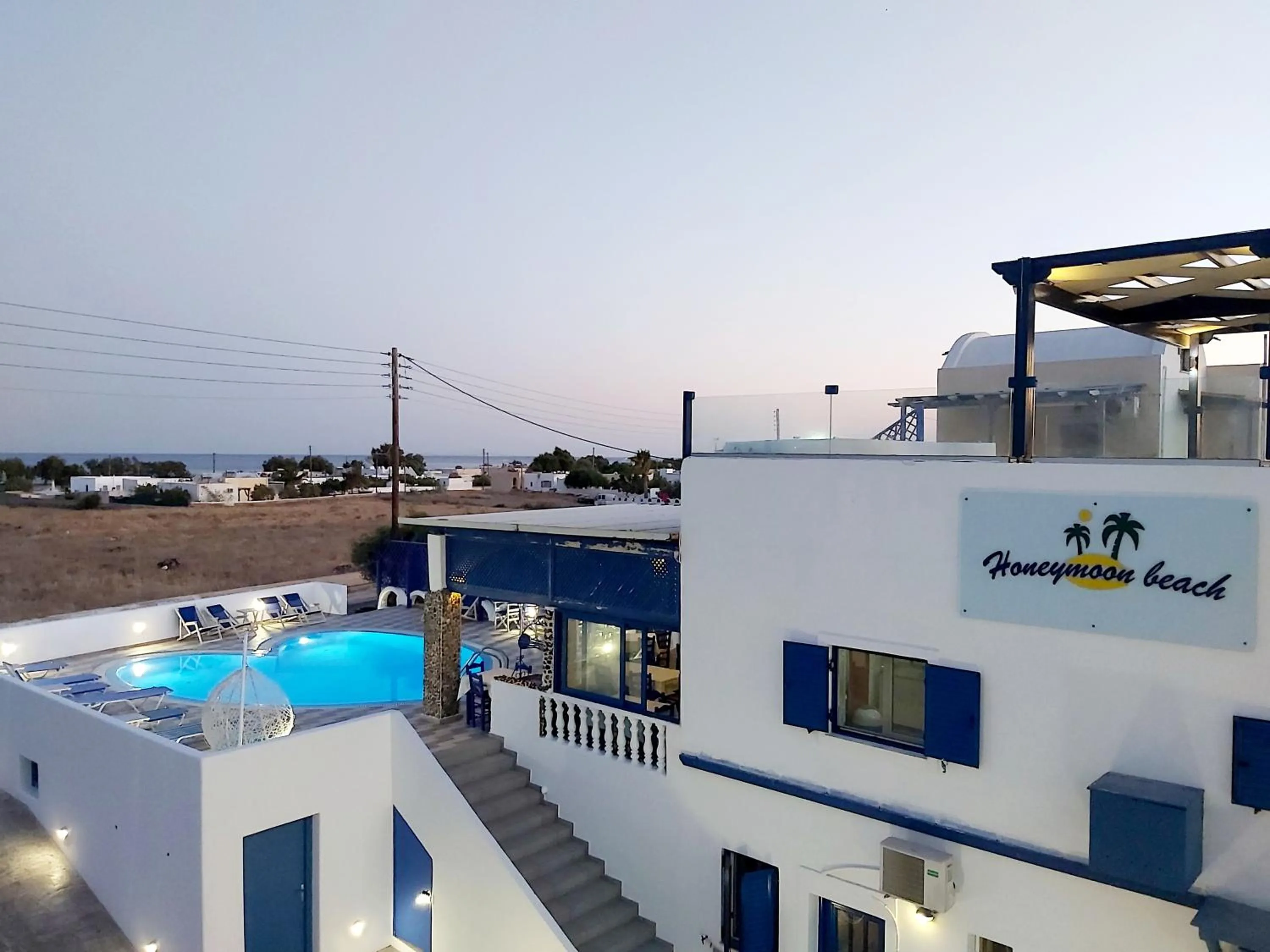 Pool view in Honeymoon Beach Studios