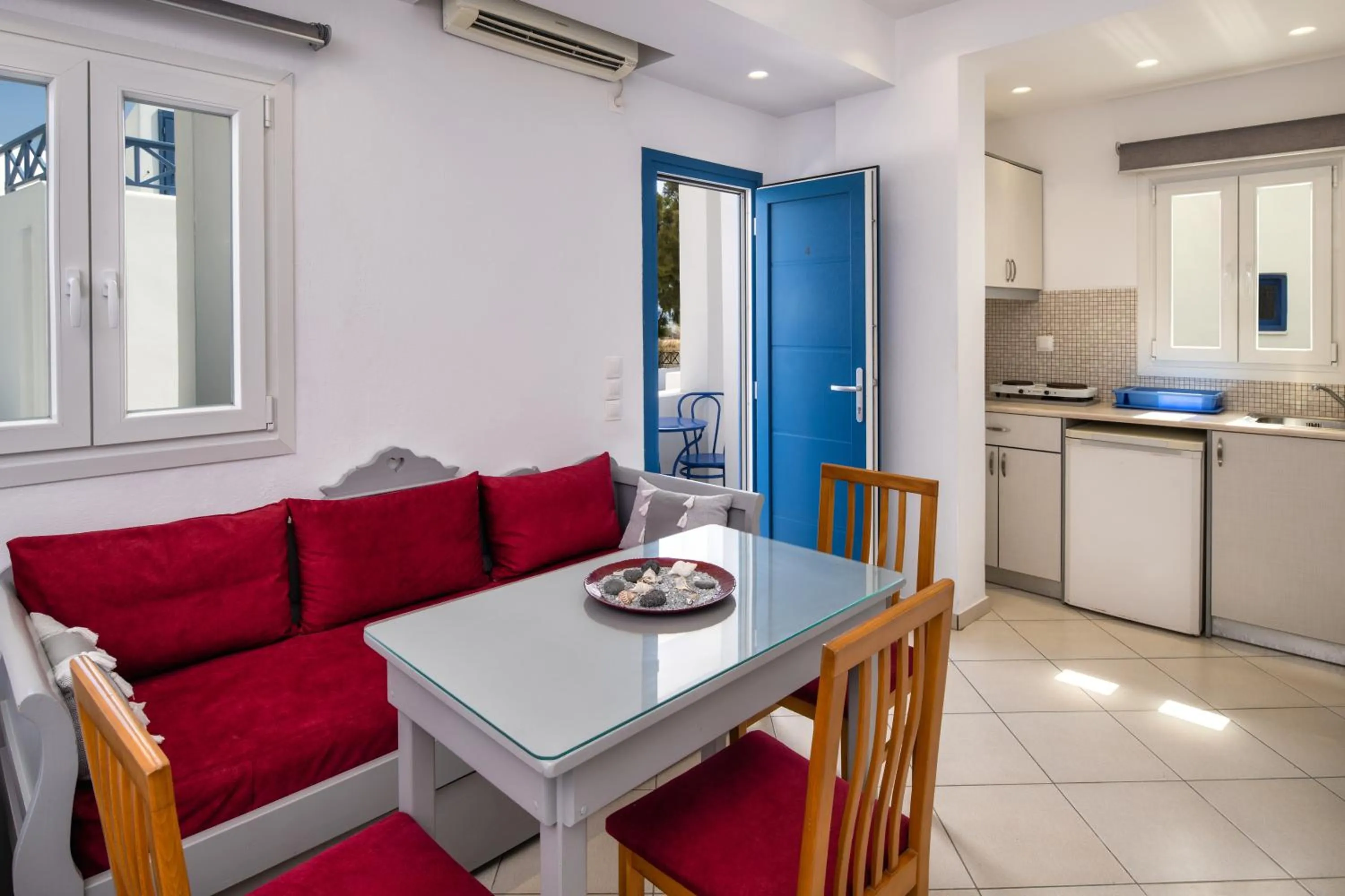 Seating area in Honeymoon Beach Studios