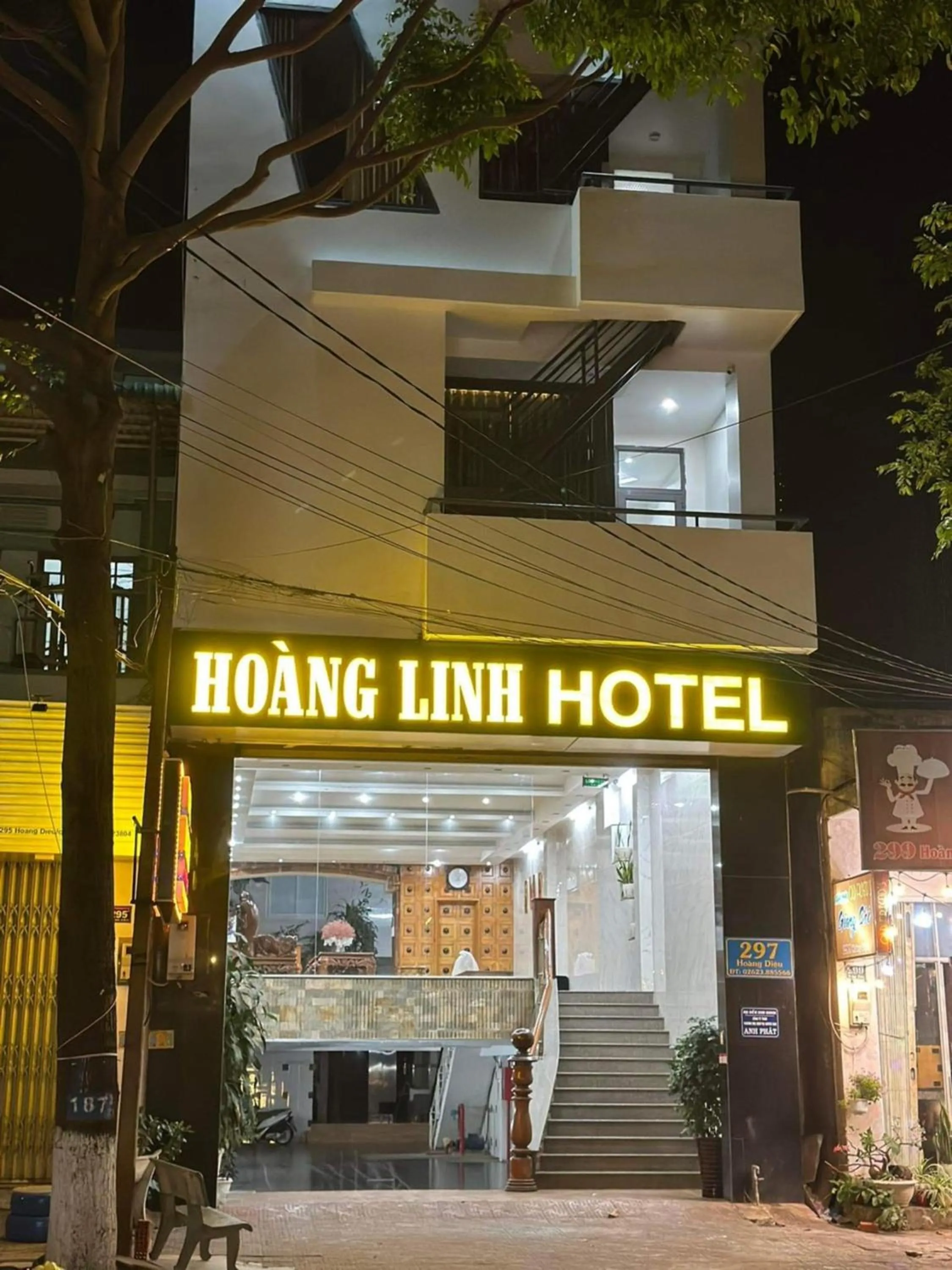 Lobby or reception in Hoàng Linh Hotel