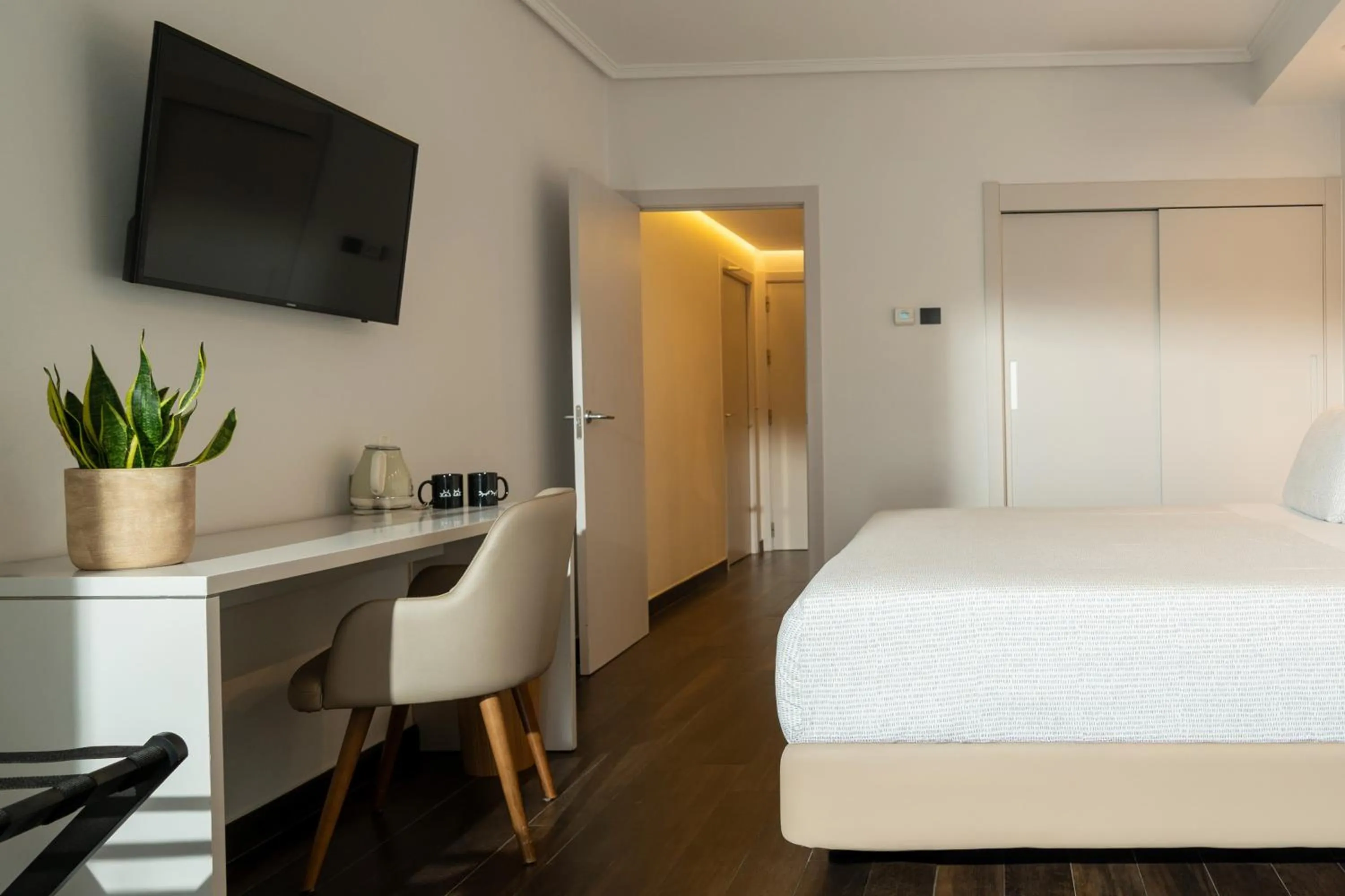 Bed in INNSiDE by Meliá Alicante Porta Maris