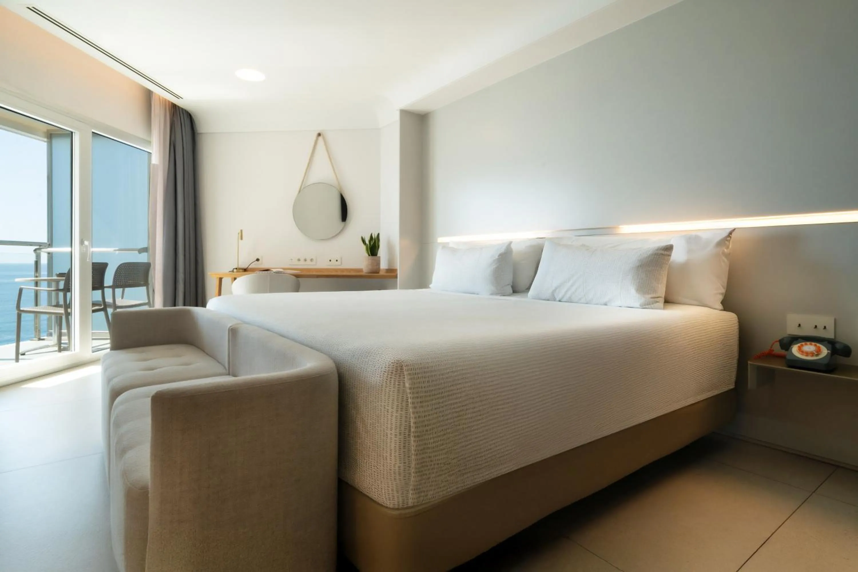 Bed in INNSiDE by Meliá Alicante Porta Maris