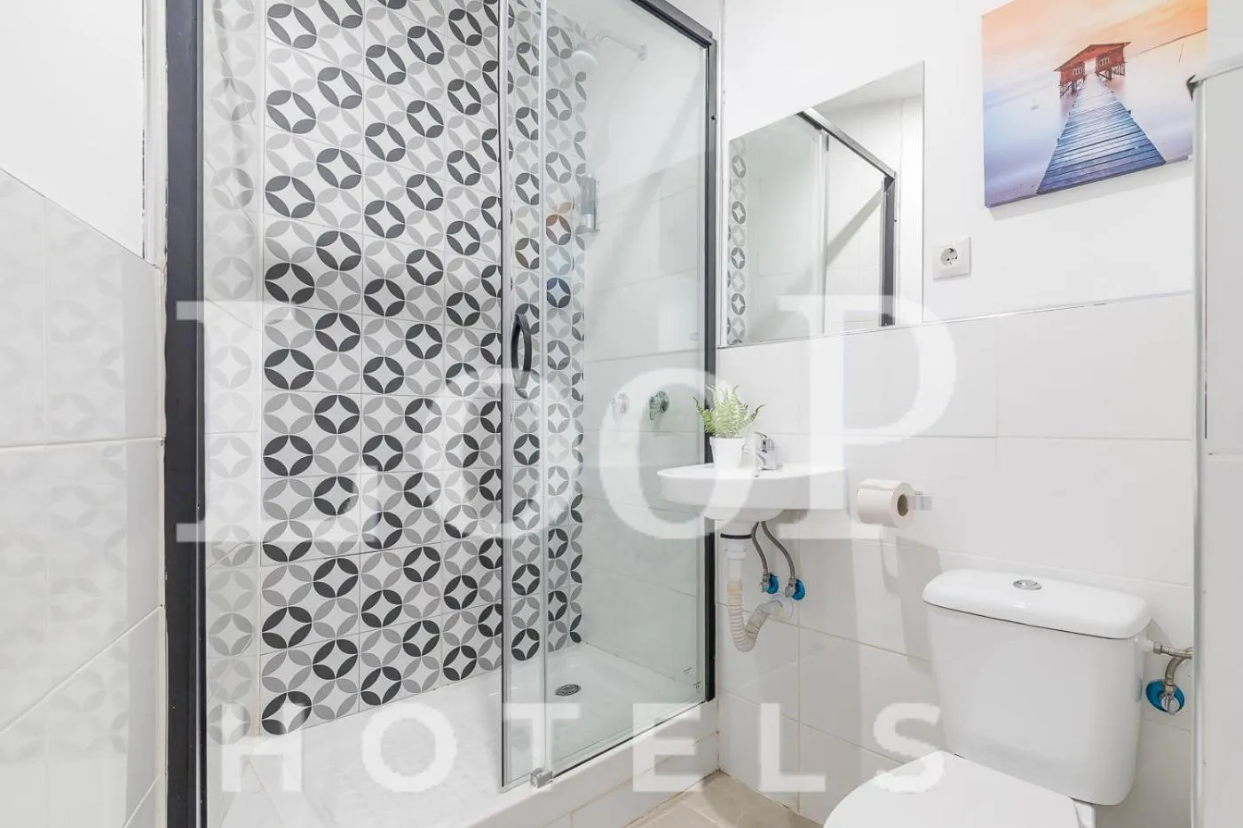 Shower in LooP Las Ventas