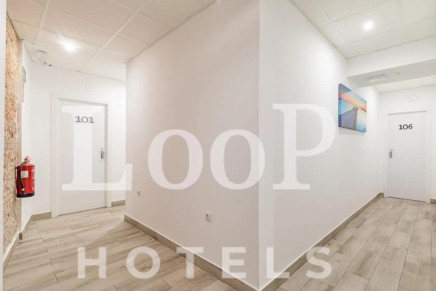 Logo/Certificate/Sign in LooP Las Ventas