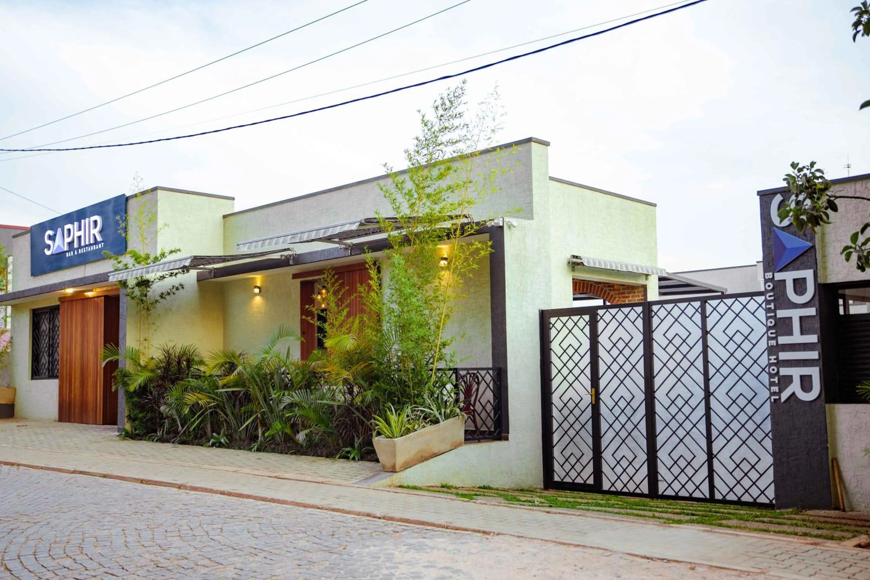 Property building in Saphir Boutique Hotel