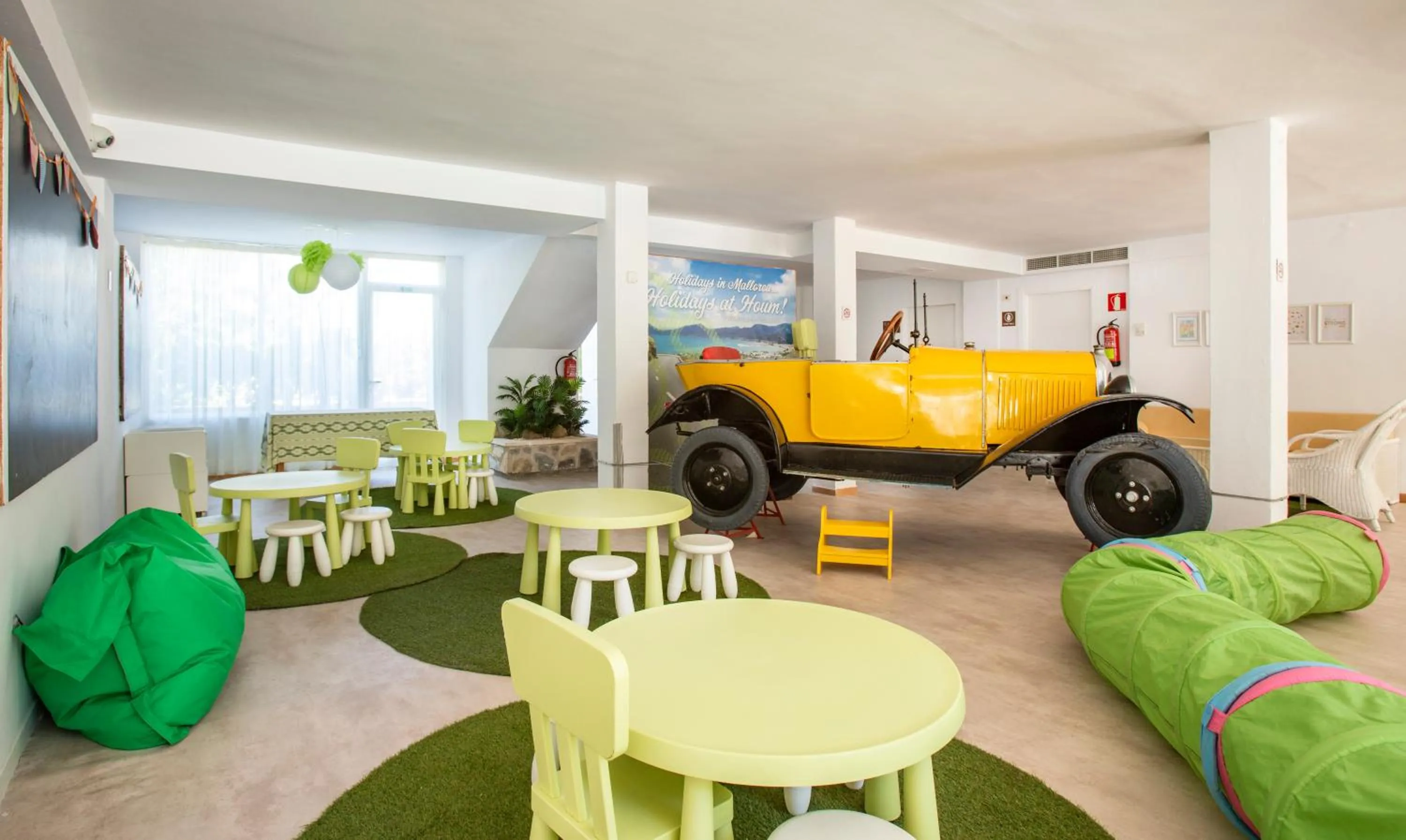 Kids's club in Houm Plaza Son Rigo