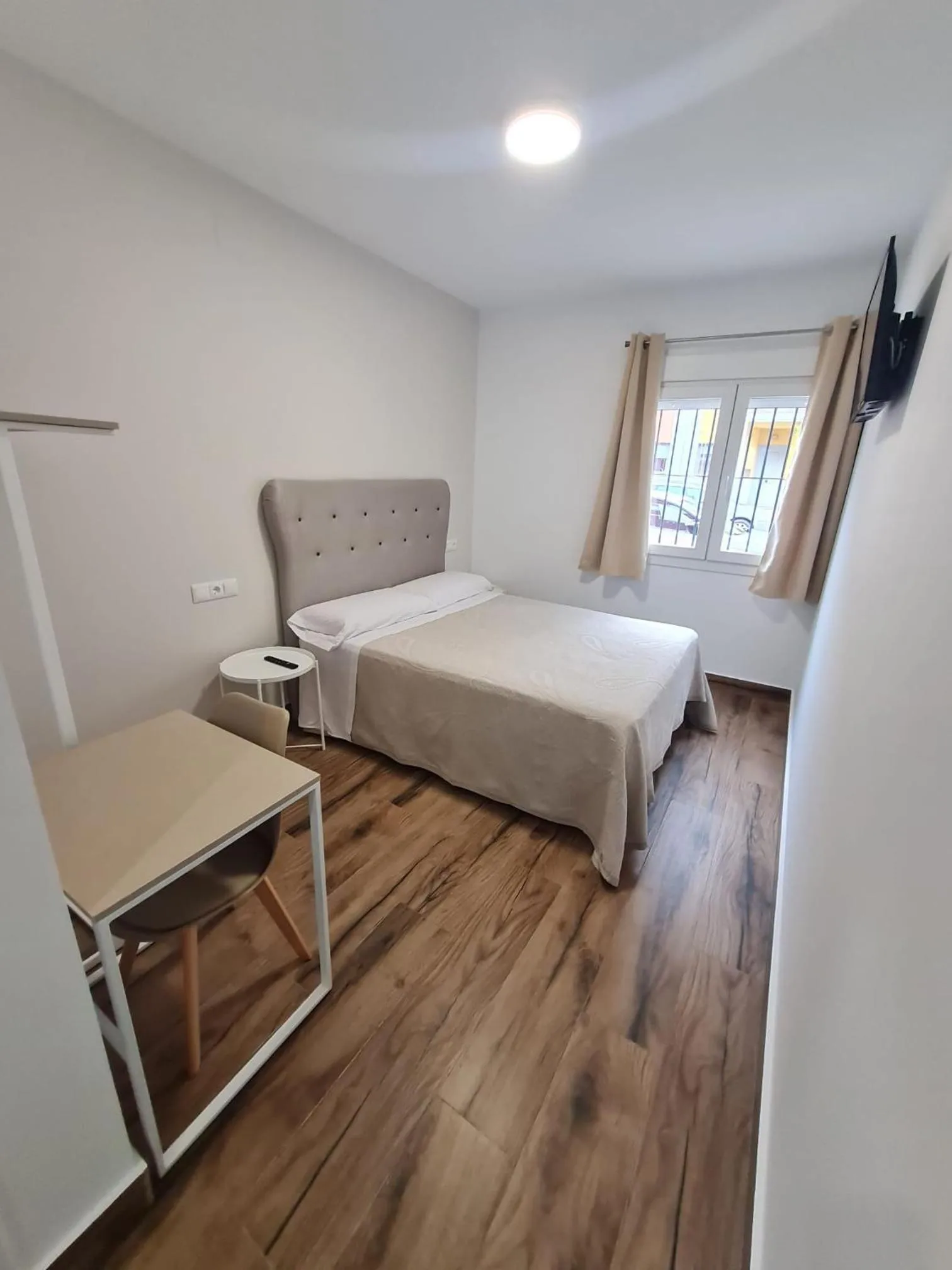 Hostal Santa Ana