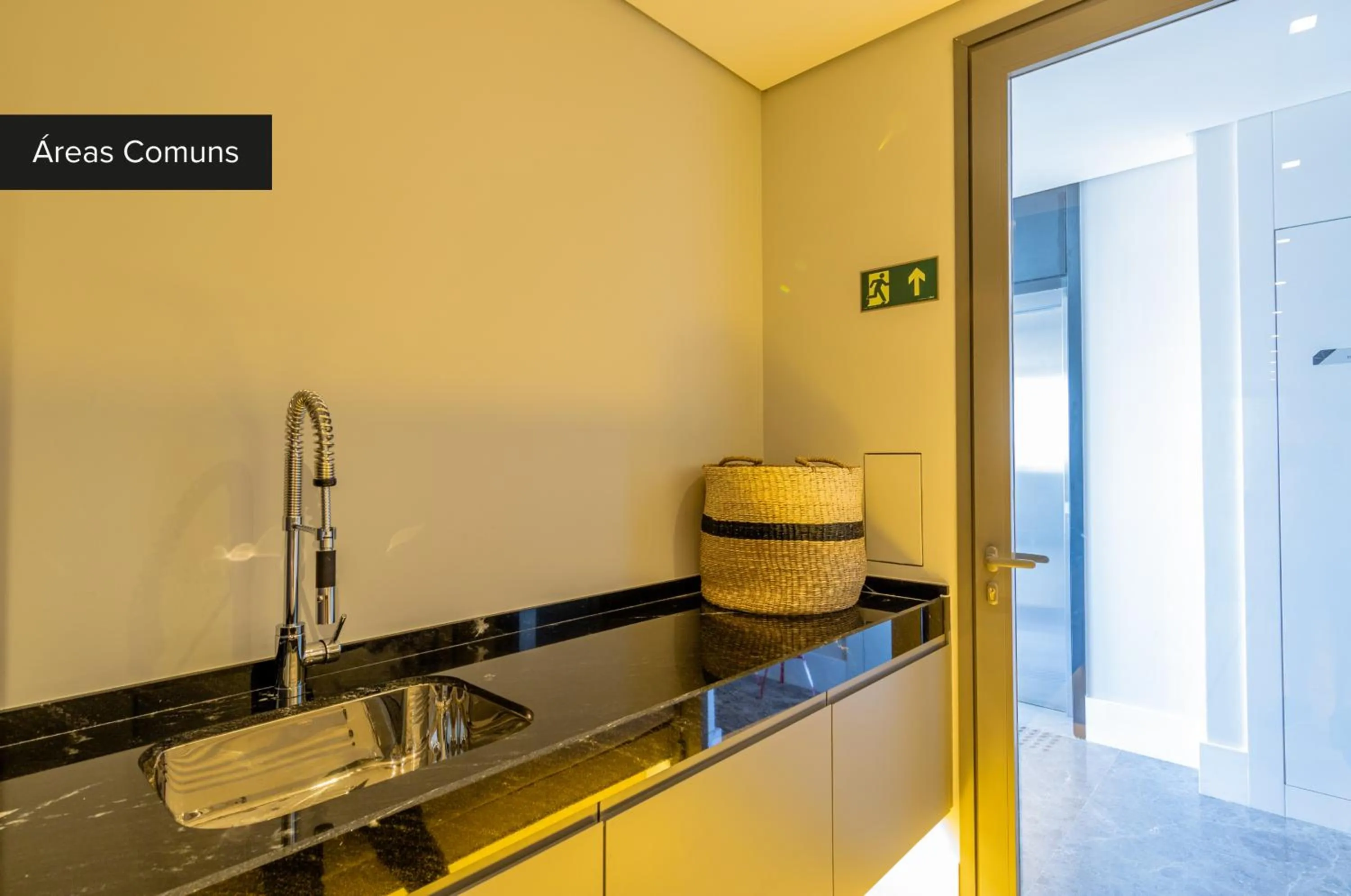 laundry in Charlie Thera Ibirapuera