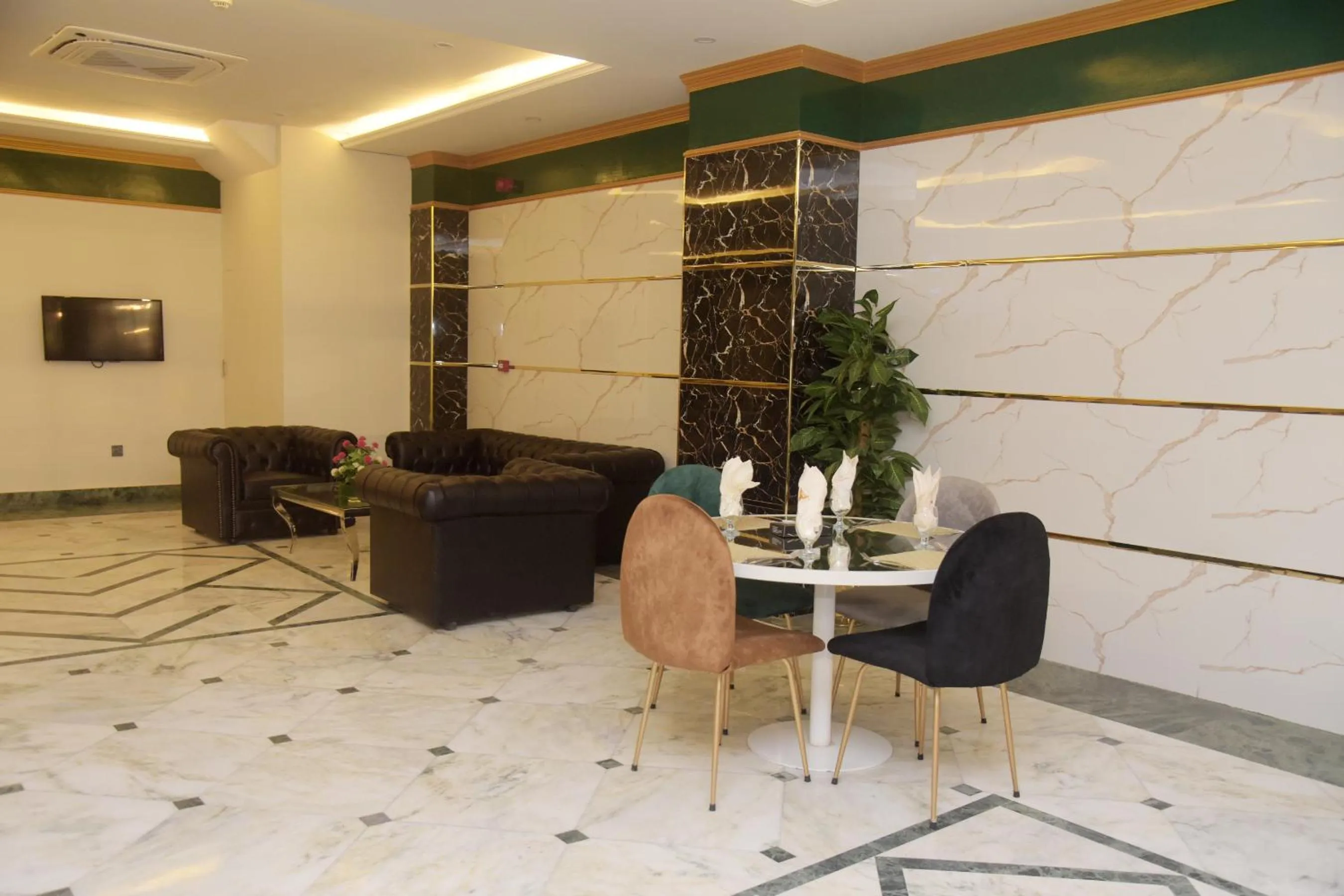 Seating area in The Rich Hotel & Apartments