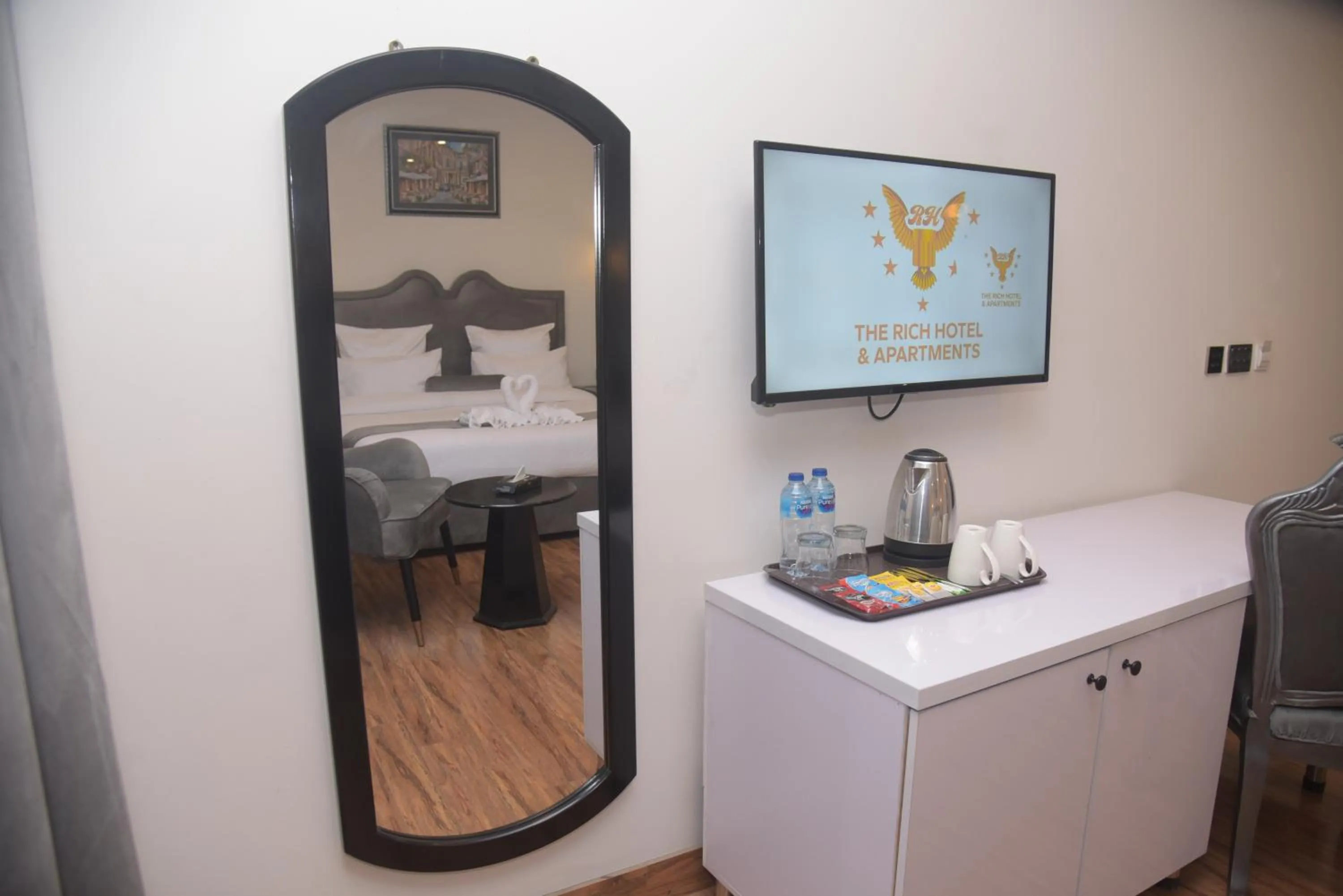 Bedroom, Bed in The Rich Hotel & Apartments