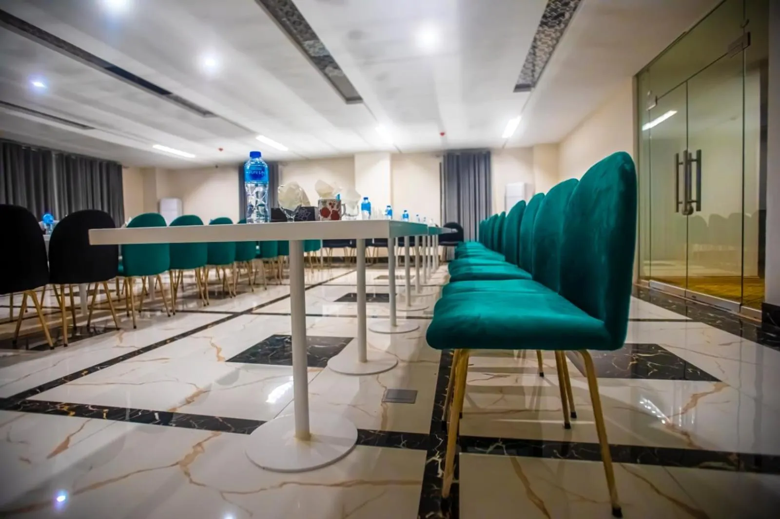 Banquet/Function facilities in The Rich Hotel & Apartments
