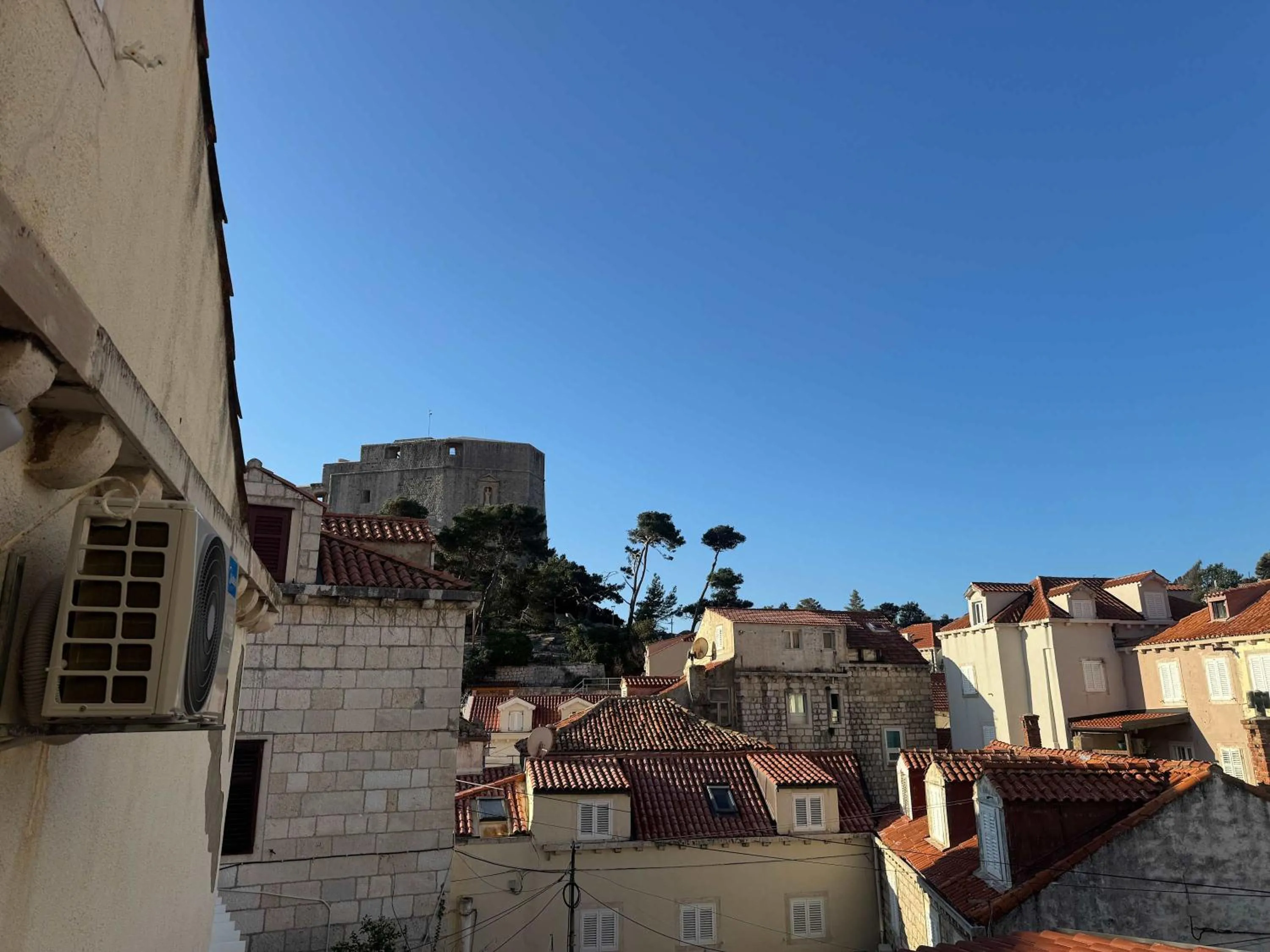 Day in De Spot Guest House - Pile Old Town Gate