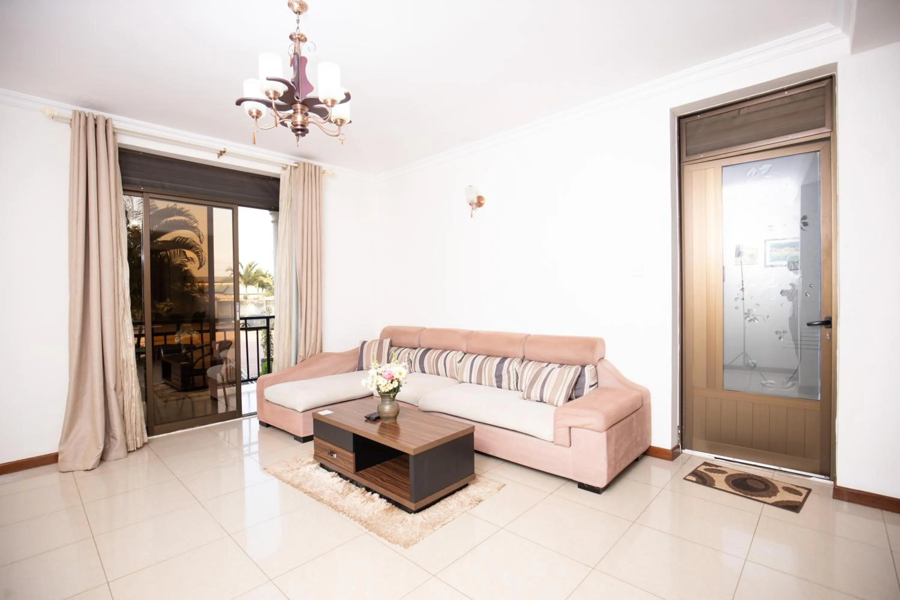 Living room in KAMI LUXURY APARTMENTS