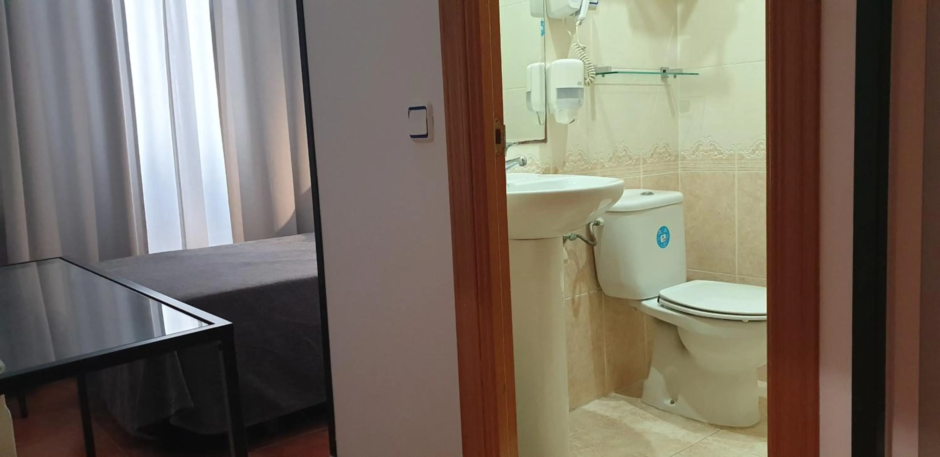 Bathroom in Hostal Las Fuentes