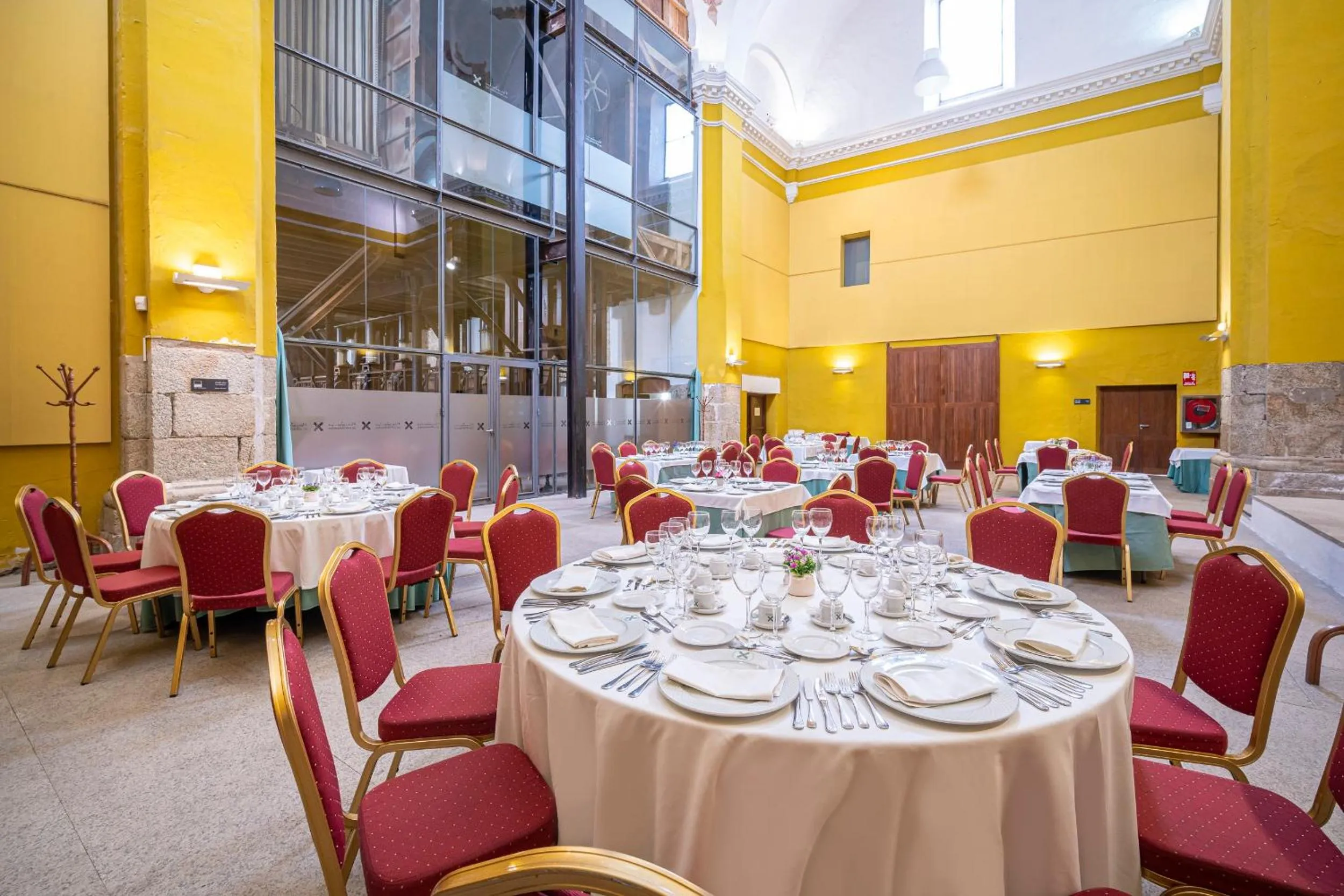 wedding in Hotel Conventual de Alcántara