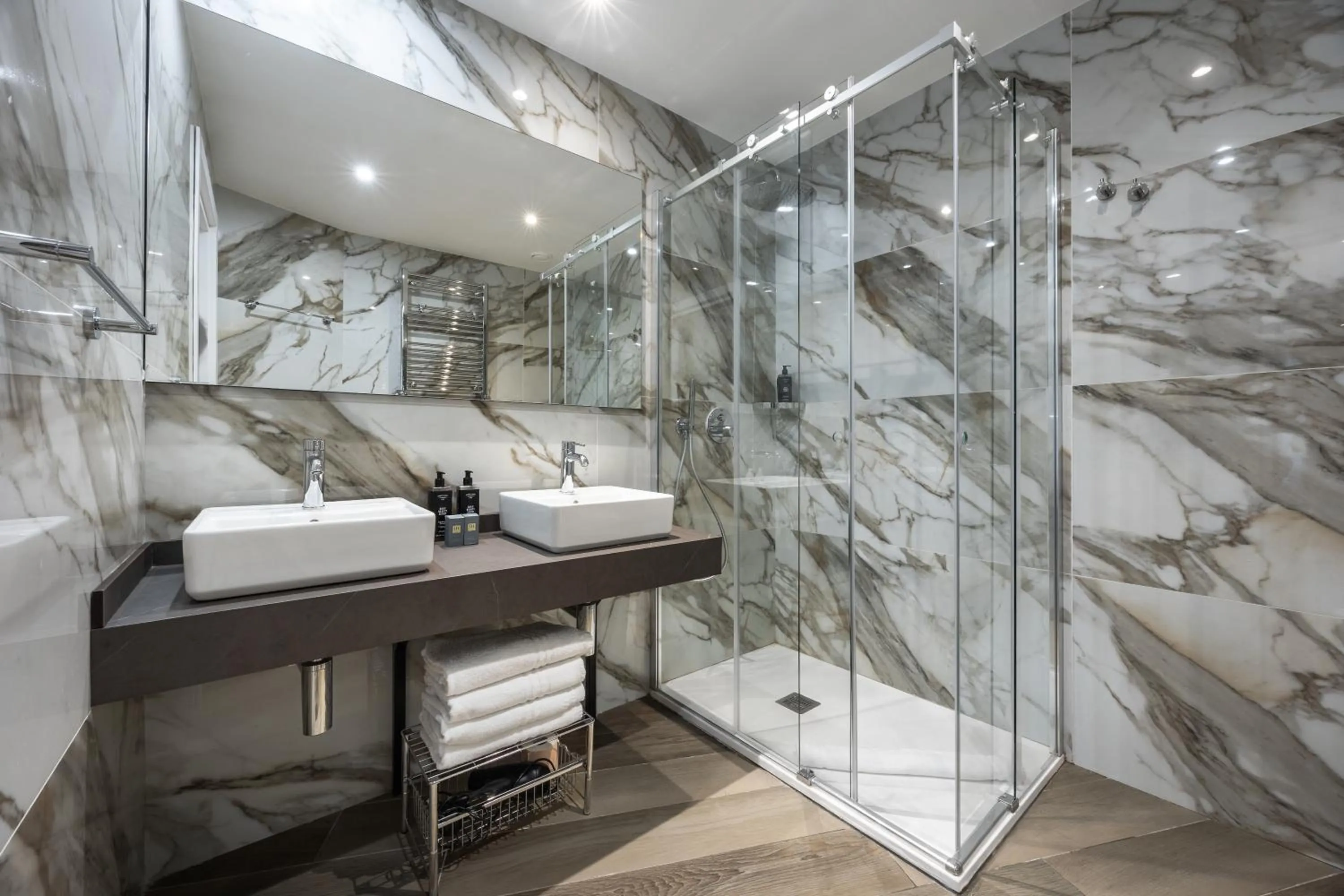 Bathroom in IH Hotels Milano Centrale