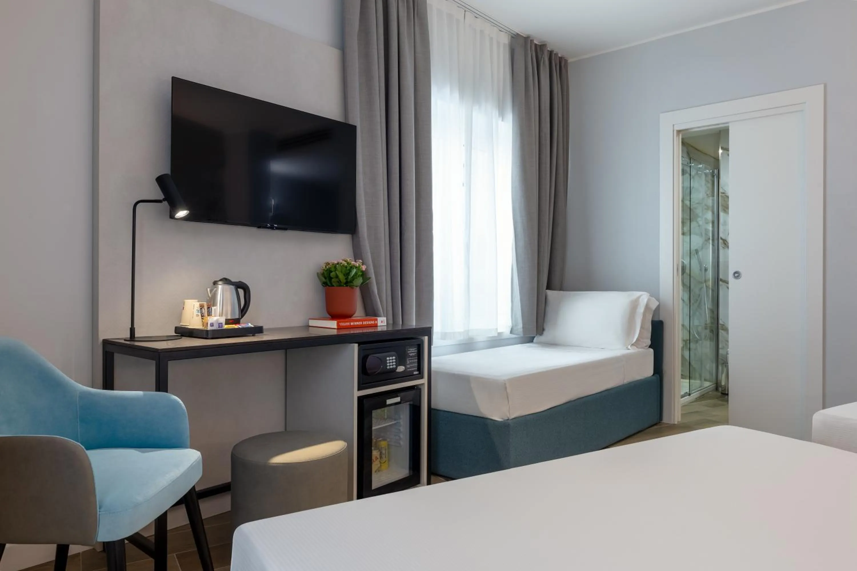 Bedroom, Bed in IH Hotels Milano Centrale