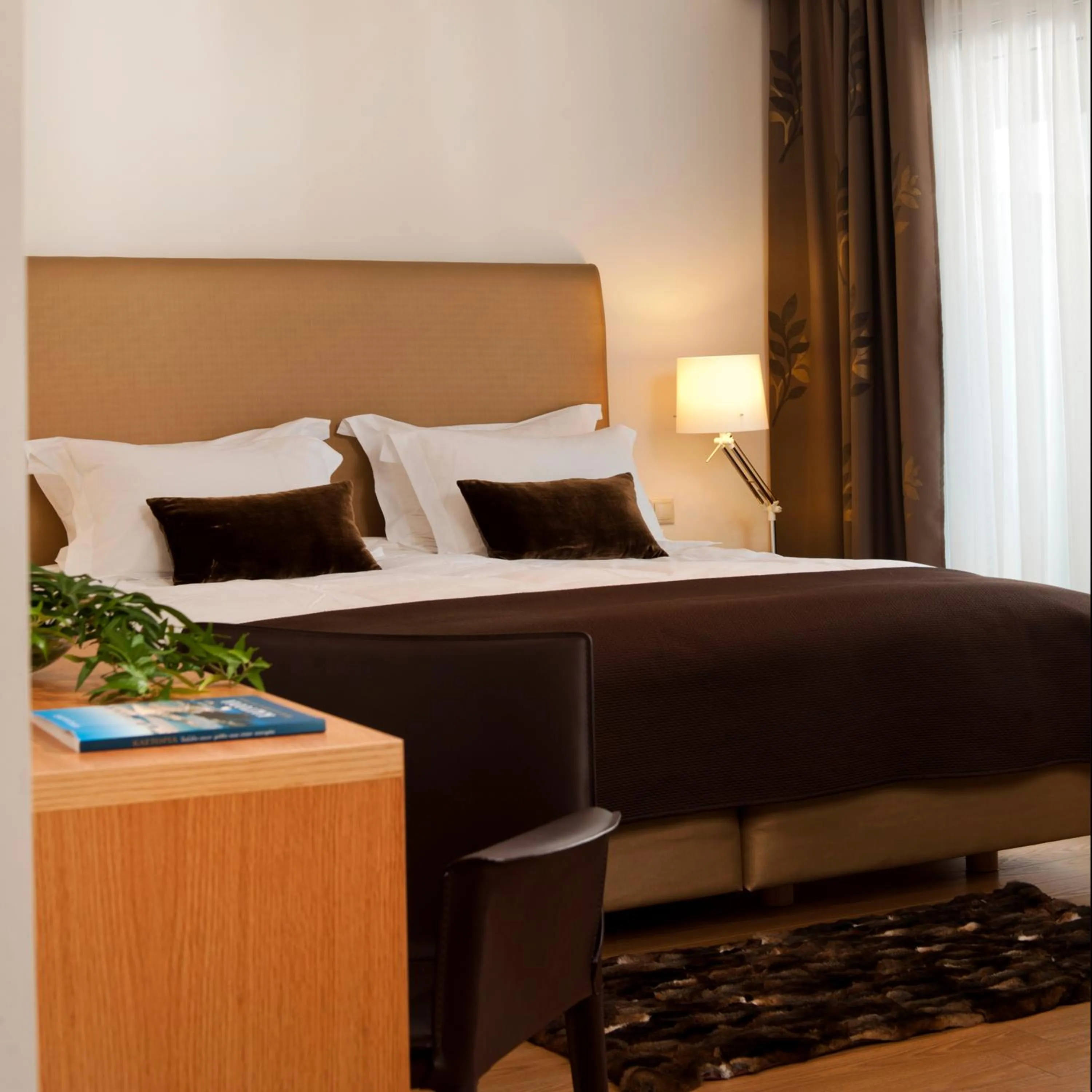 Photo of the whole room, Bed in Chloe Luxury Hotel