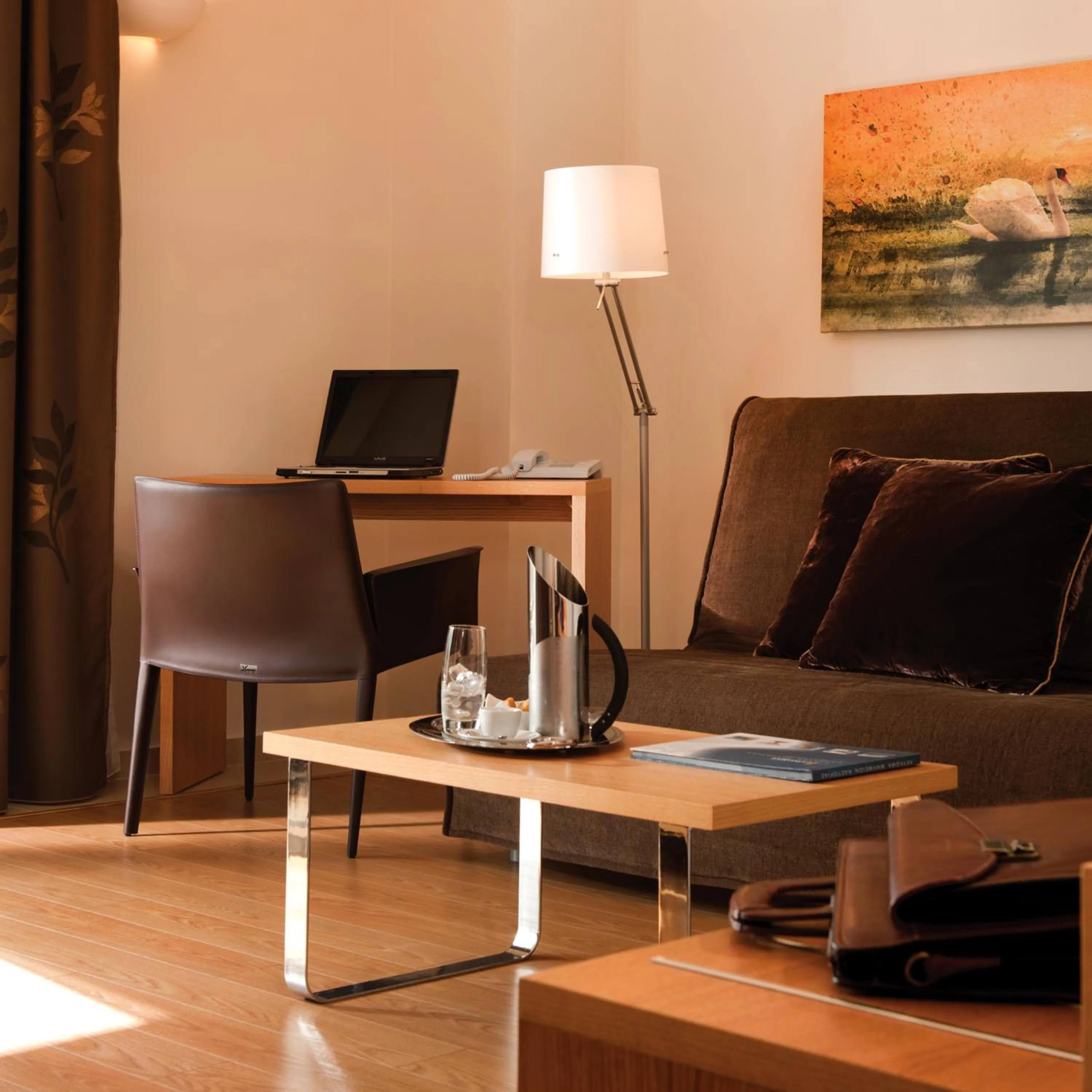 Business facilities in Chloe Luxury Hotel