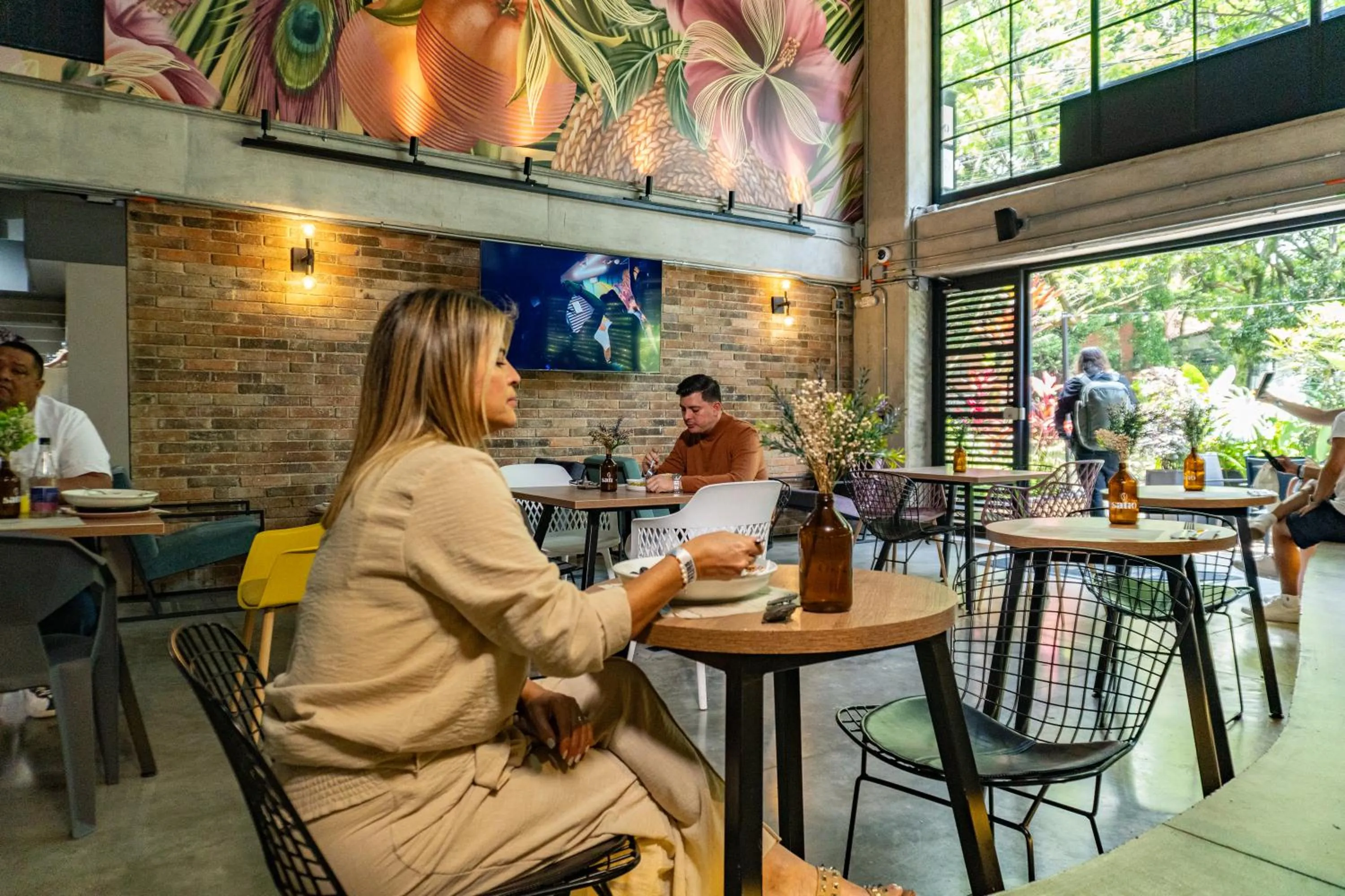 Los Patios Cool Living