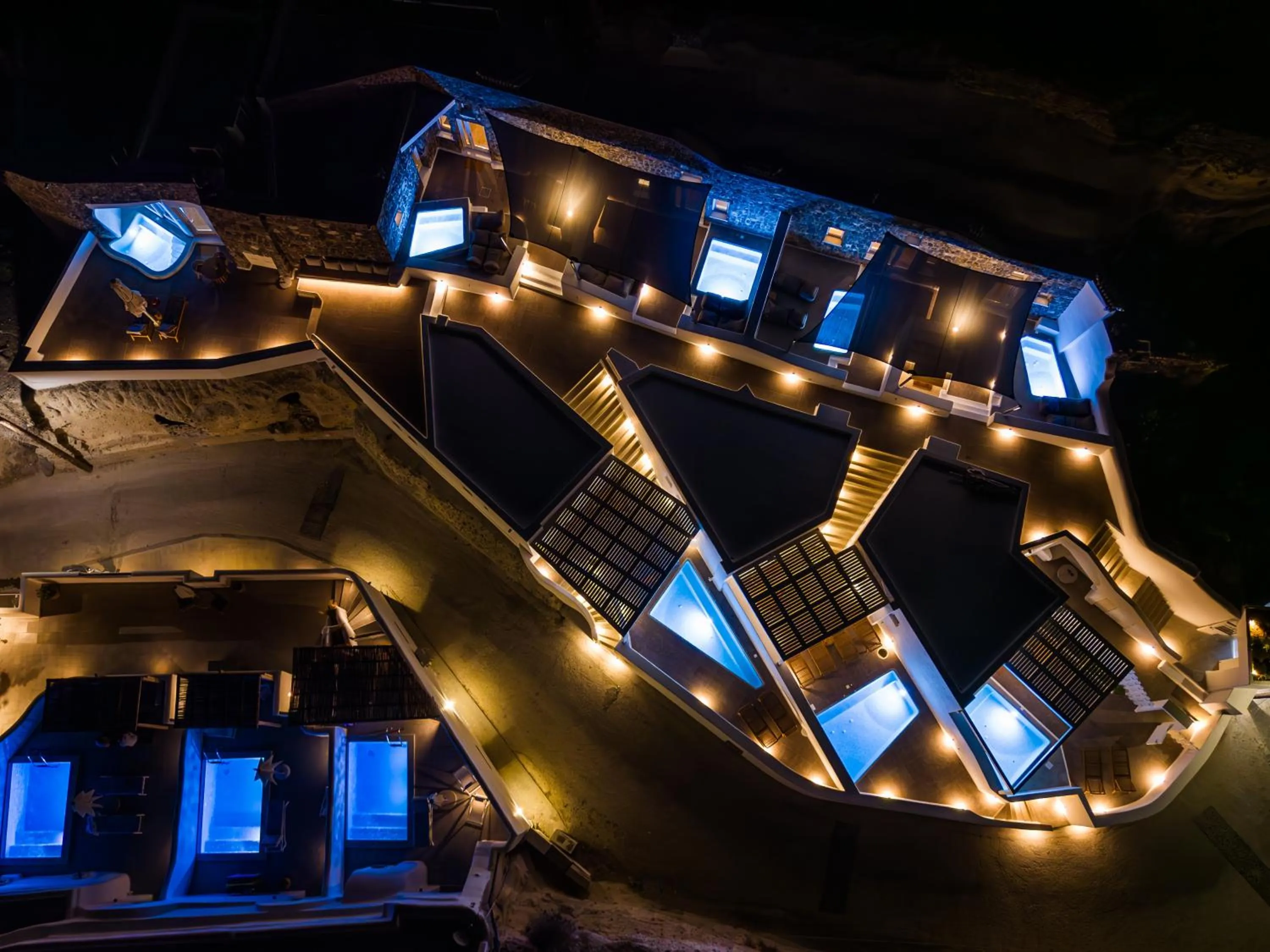 Property building in Victoria Caves